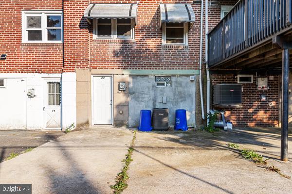 CLIFTON HEIGHTS - Residential