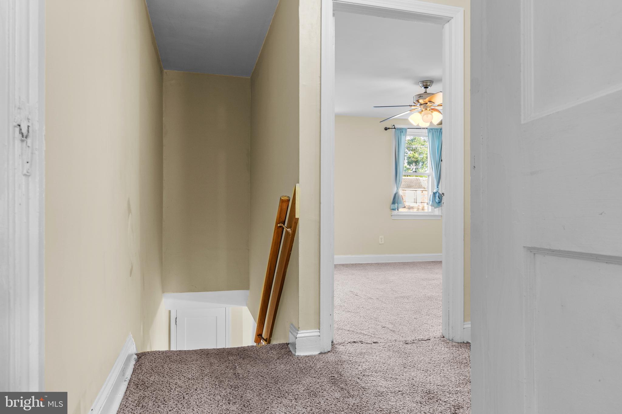 CLIFTON HEIGHTS - Residential