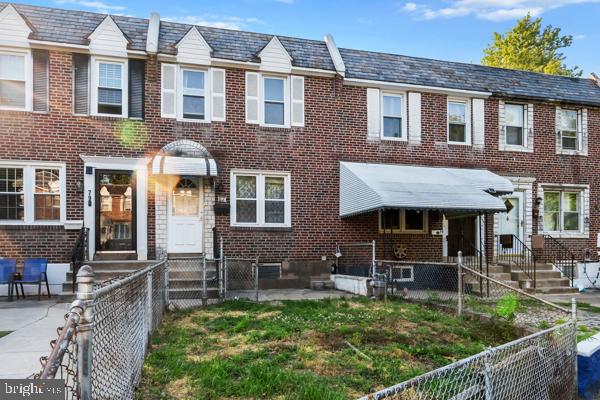 CLIFTON HEIGHTS - Residential