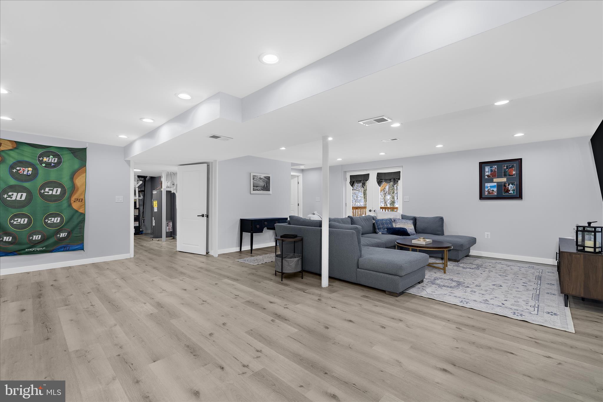 LANDHAVEN - Residential