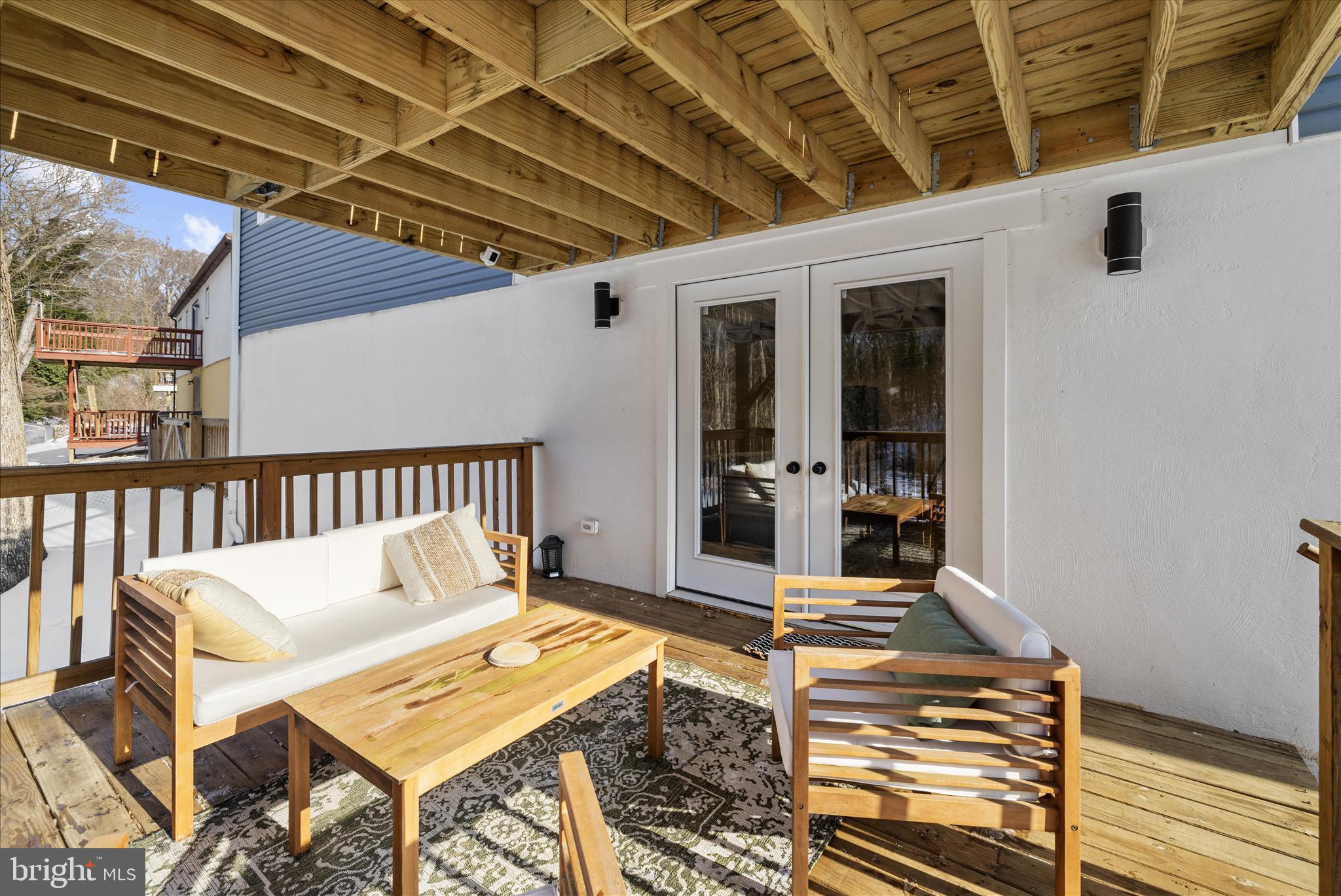 LANDHAVEN - Residential