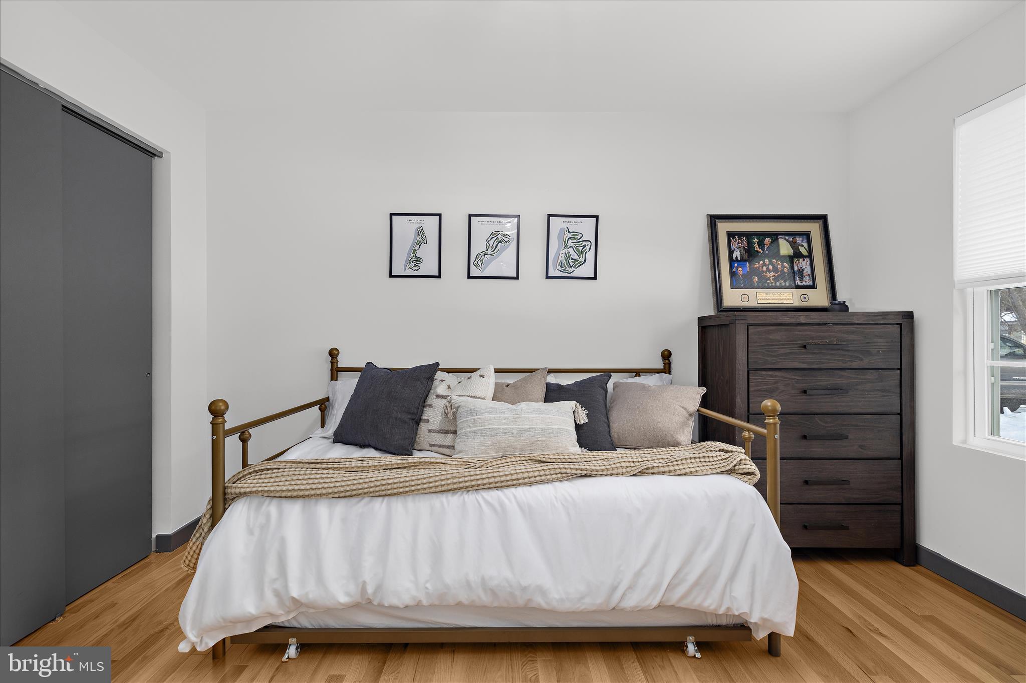 LANDHAVEN - Residential