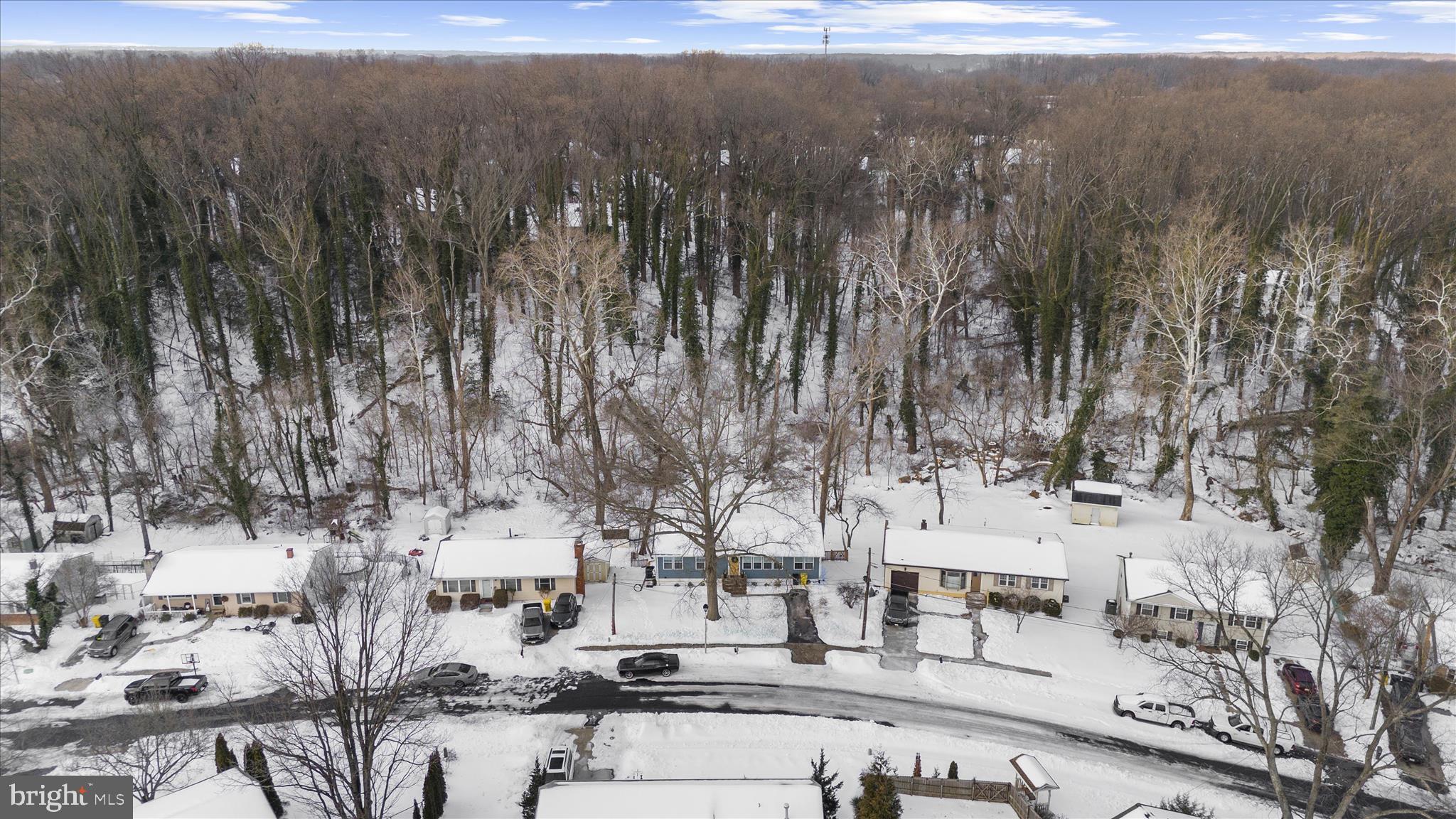 LANDHAVEN - Residential