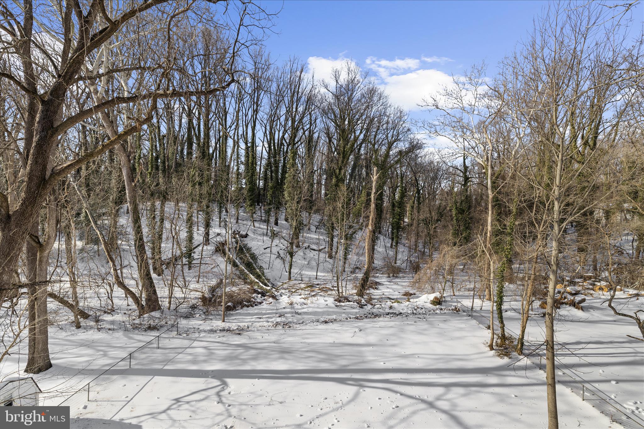 LANDHAVEN - Residential