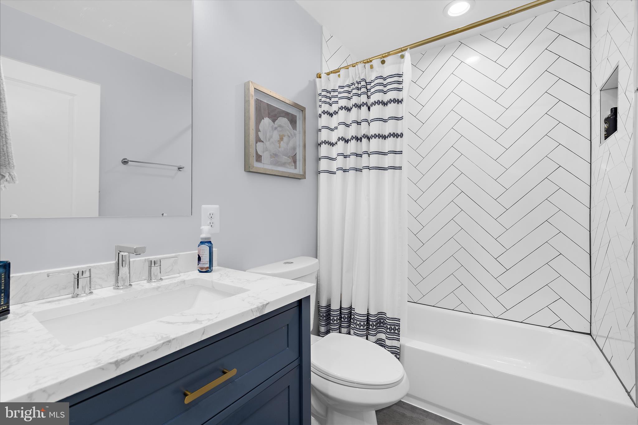 LANDHAVEN - Residential