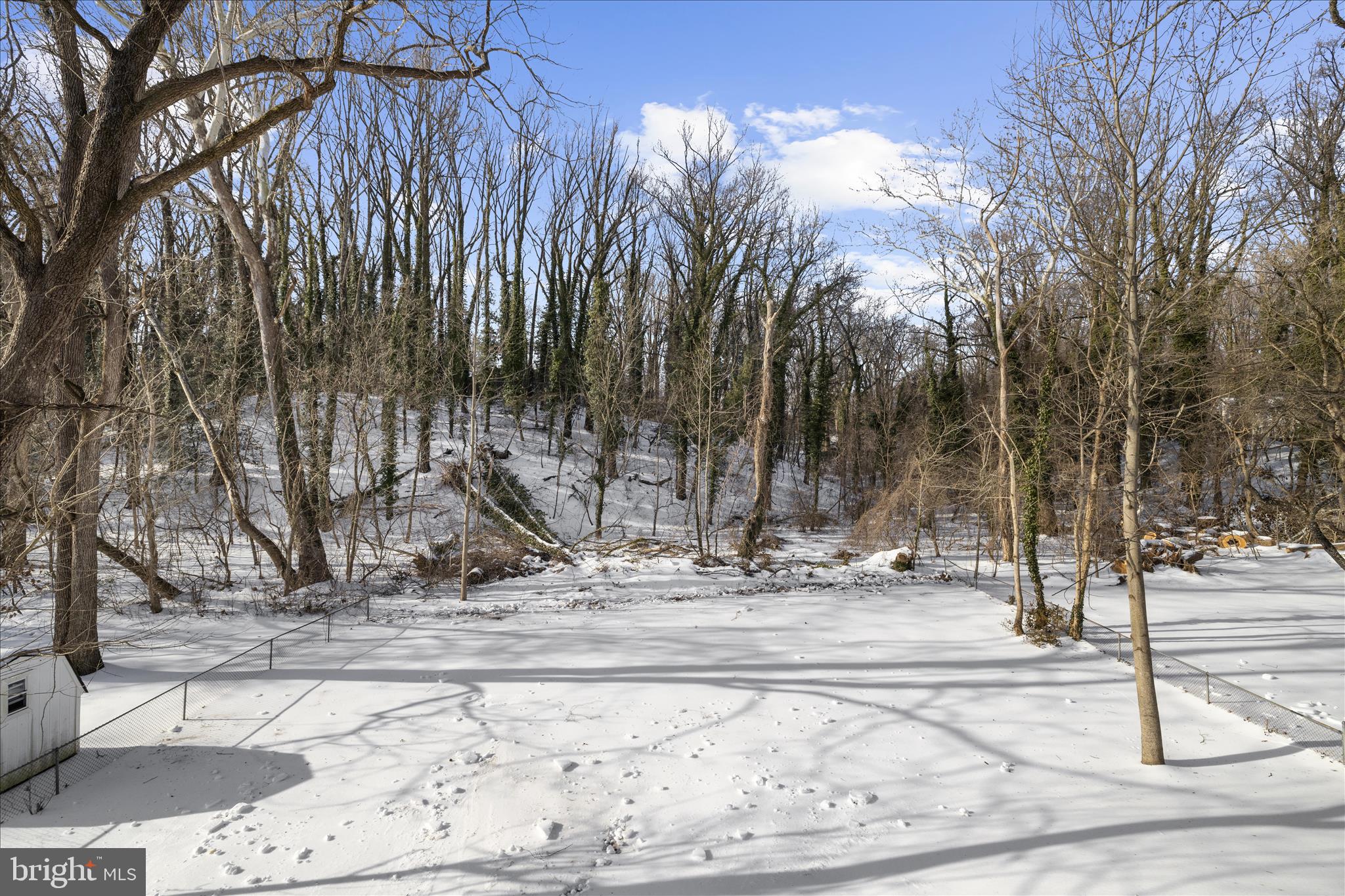 LANDHAVEN - Residential