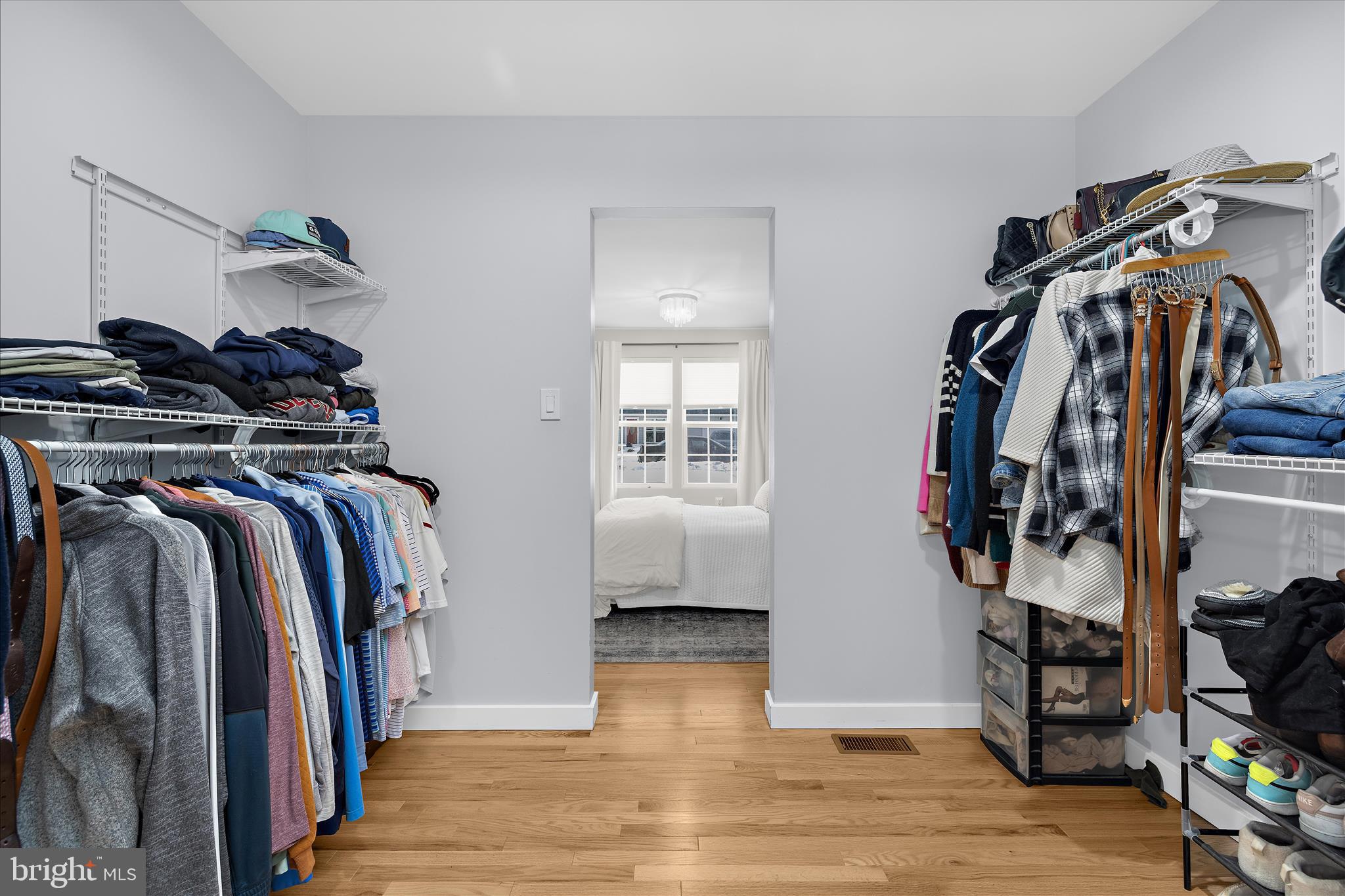 LANDHAVEN - Residential