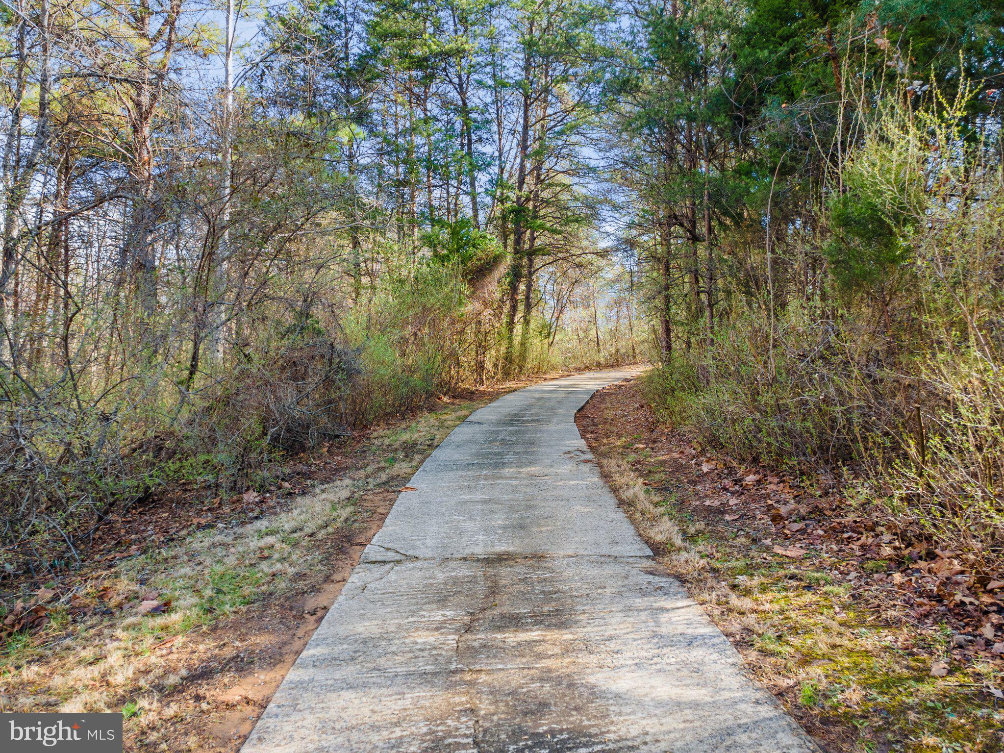 5585 SPERRYVILLE PIKE