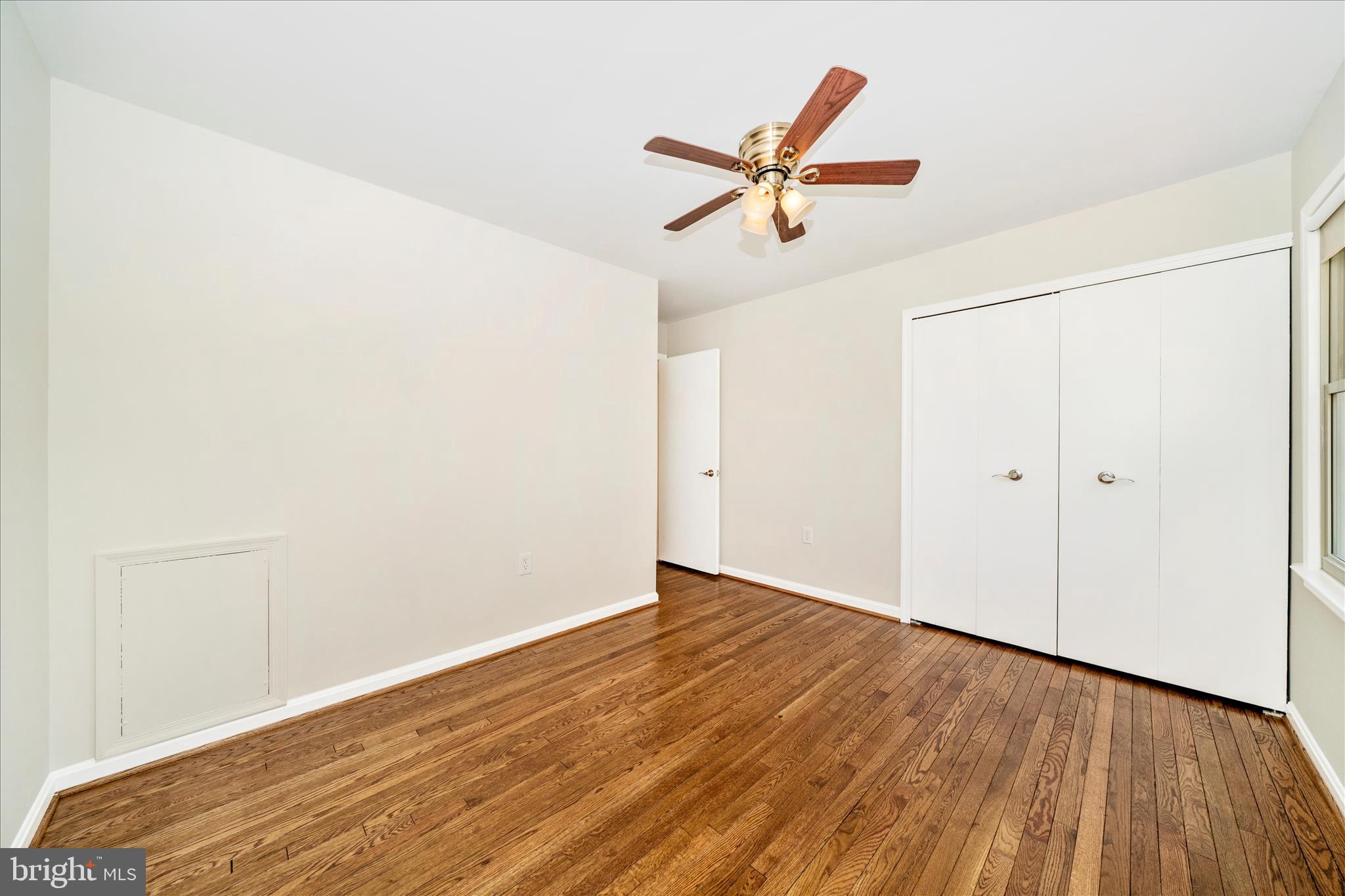 NORWOOD VILLAGE - Residential