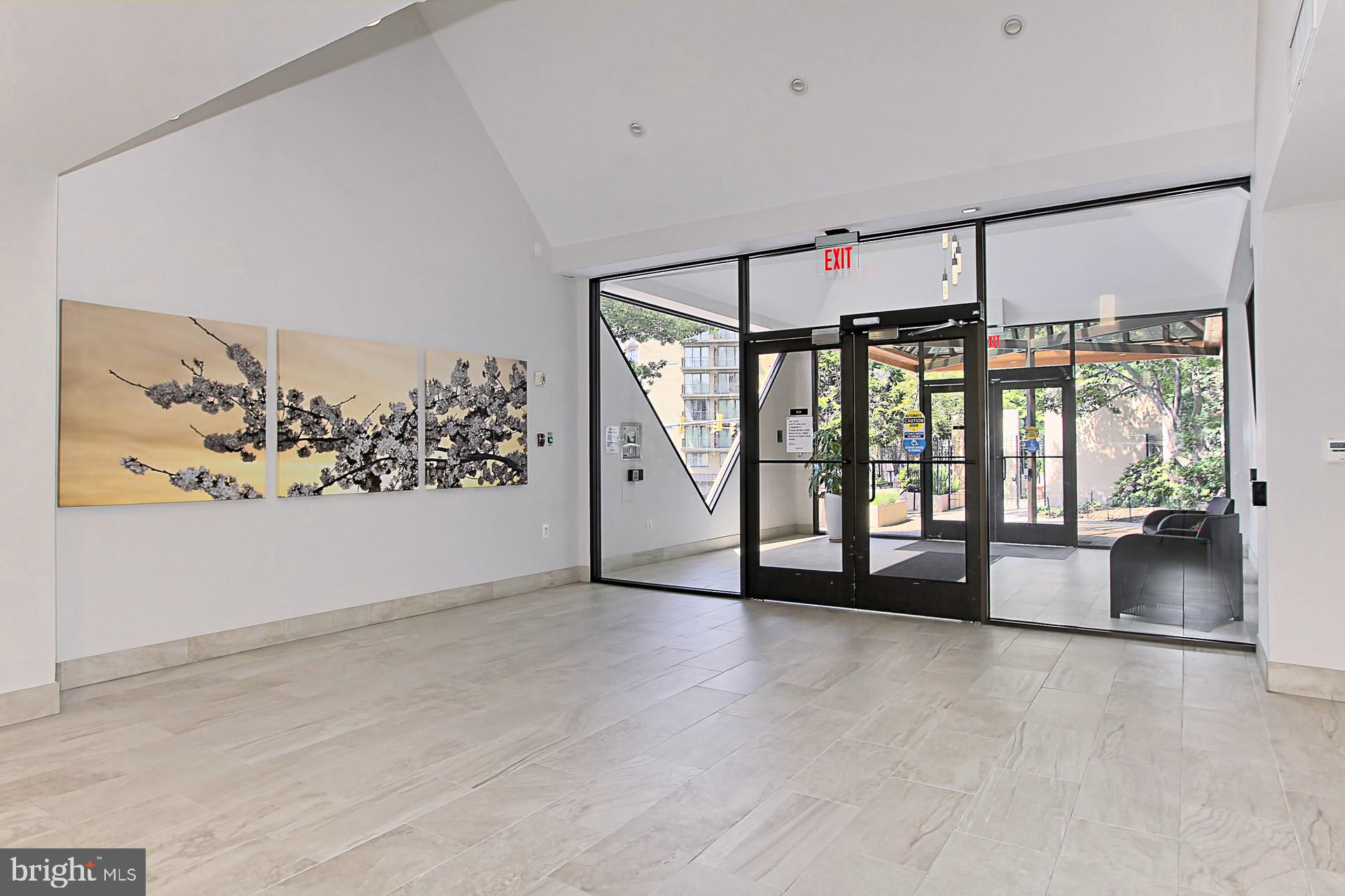 1301 N COURTHOUSE RD 1503