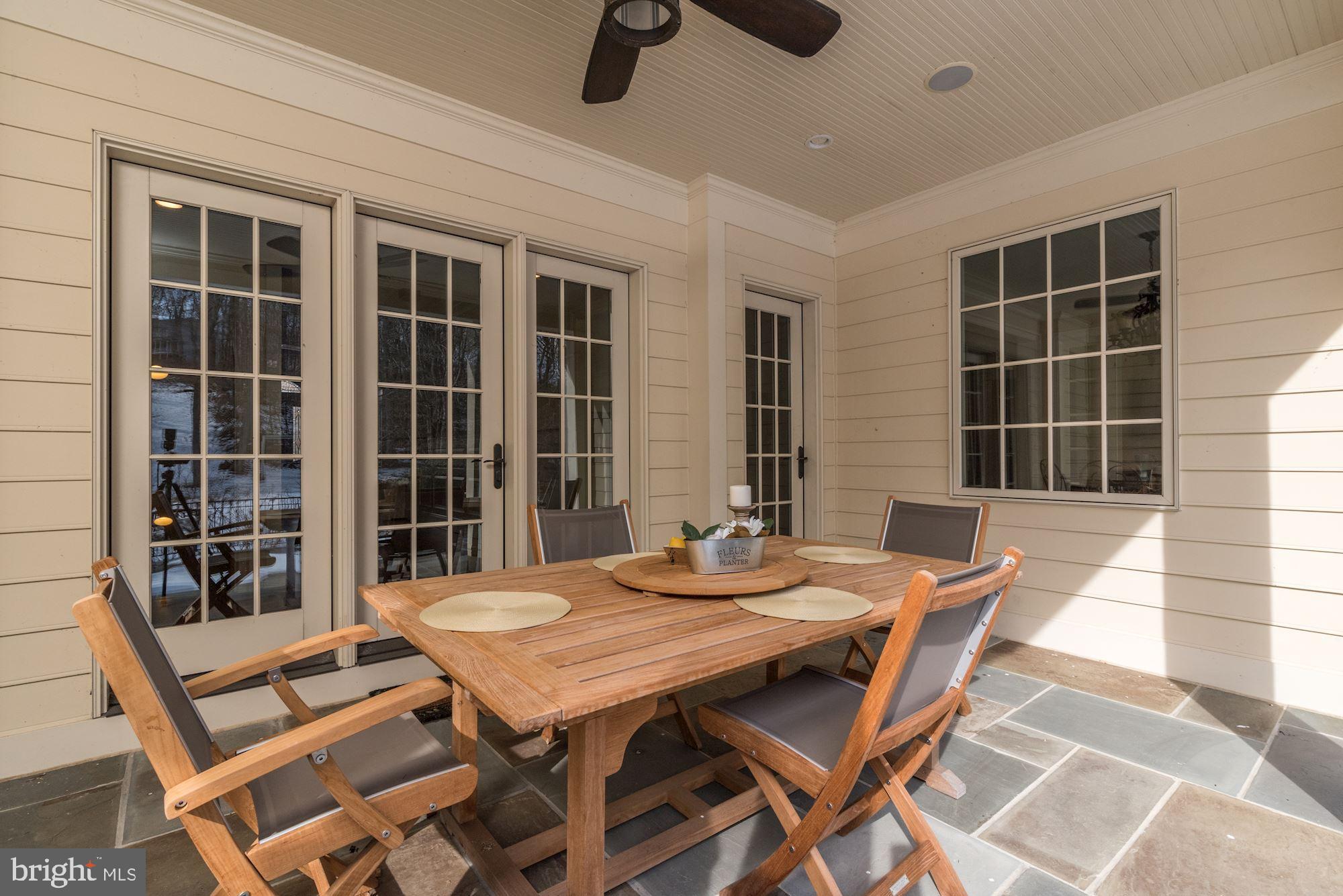 HIGHLAND - Residential