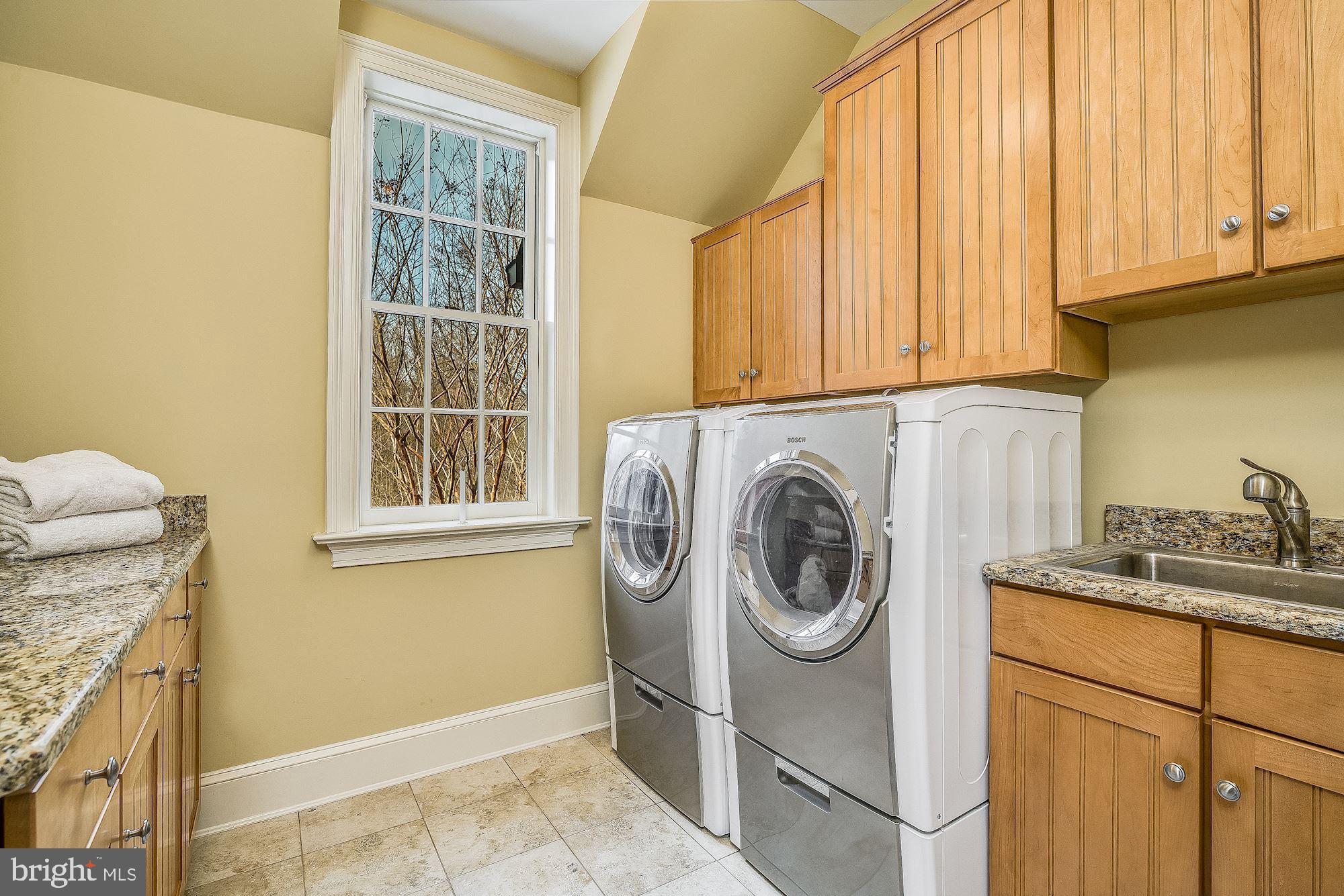 HIGHLAND - Residential