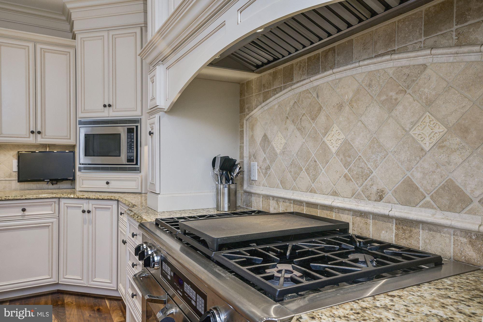 HIGHLAND - Residential