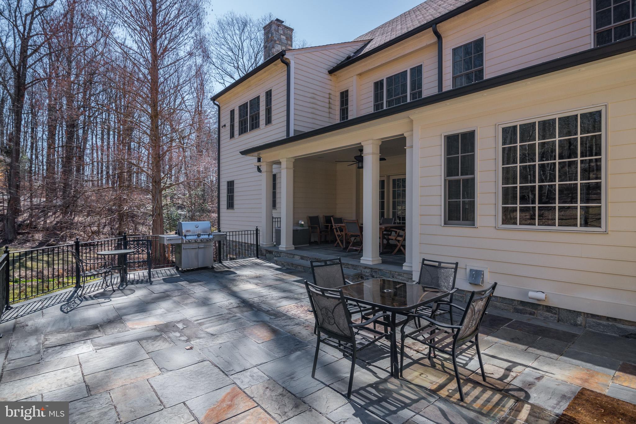 HIGHLAND - Residential