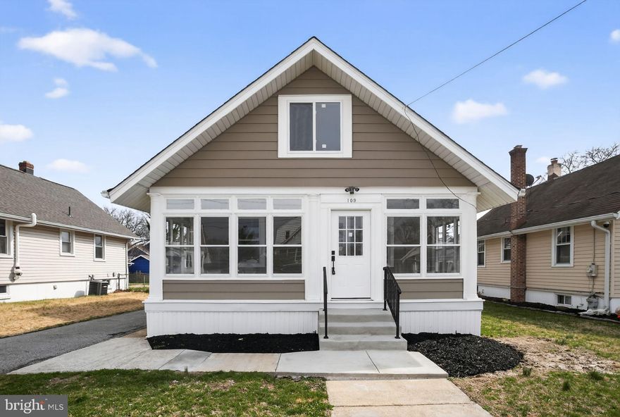 Save gas and show this property first! 

Fully renovated 3-bedroom, 2-bath single-family home with a detached one-car garage, ideally located in a convenient neighborhood close to major highways, restaurants, and shopping. The main level features a spacious enclosed front porch, a comfortable living room, and a beautifully updated eat-in kitchen with new cabinetry, center island, granite countertops, tile backsplash, stainless steel appliances, and recessed lighting. Two bedrooms, a fully renovated bathroom, and a versatile flex space—ideal for a home office or den—complete the first floor.
The second level offers a private primary suite with a large bedroom, an expansive walk-in closet, and a new primary bathroom. Additional features include a full unfinished basement providing excellent storage or future finishing potential. Recent improvements include a new roof, new central air system, new hot water heater, and a new electrical panel. Seller is a licensed real estate agent.