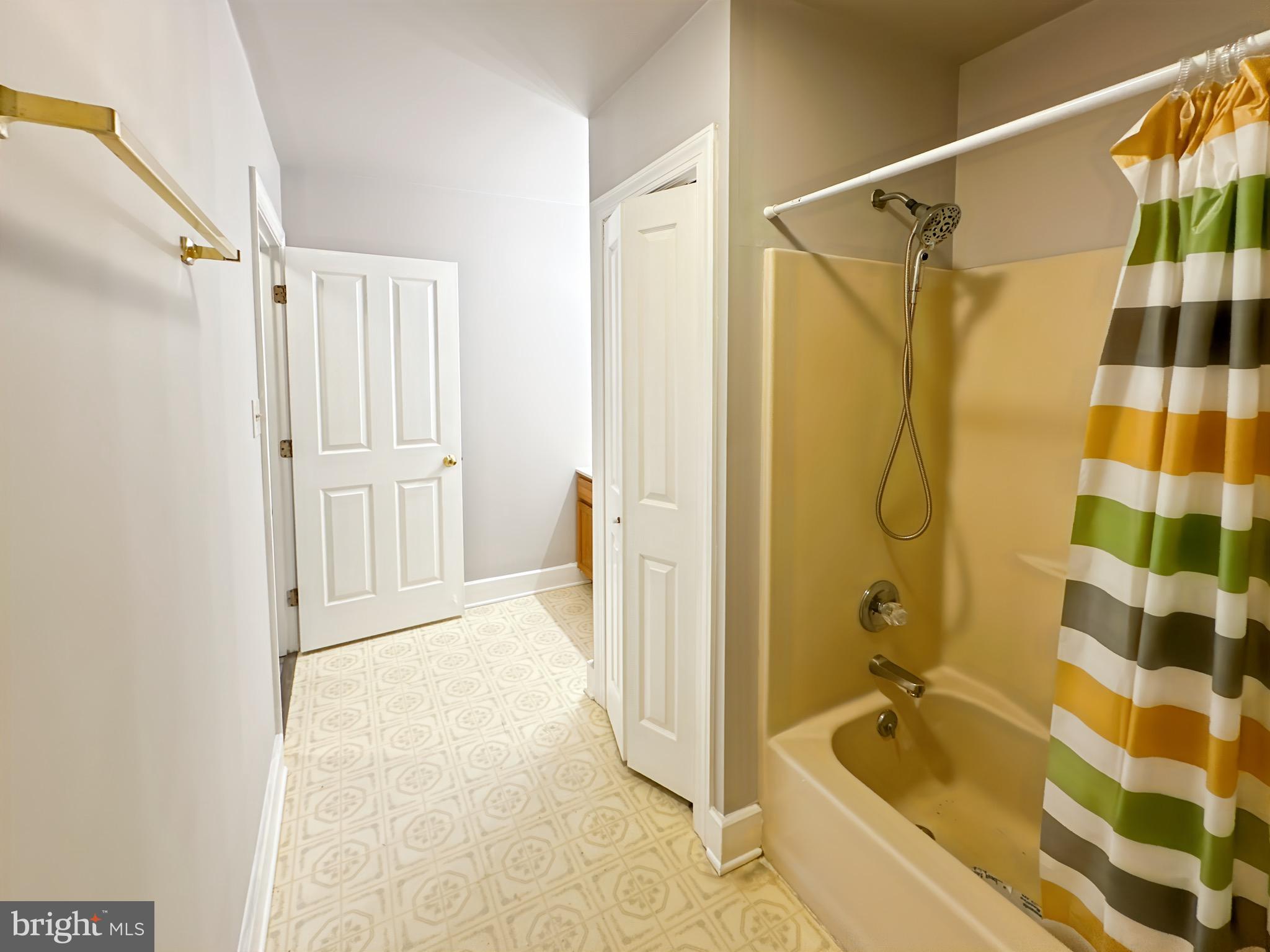 YORK CITY - Residential Lease