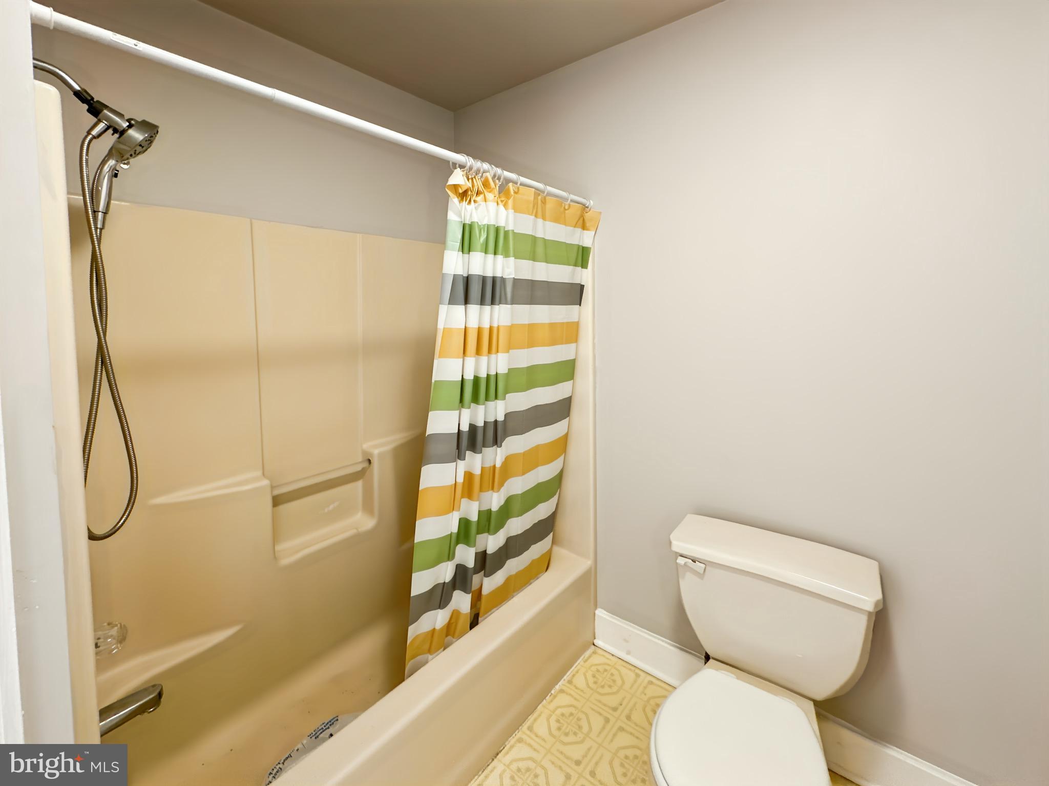 YORK CITY - Residential Lease