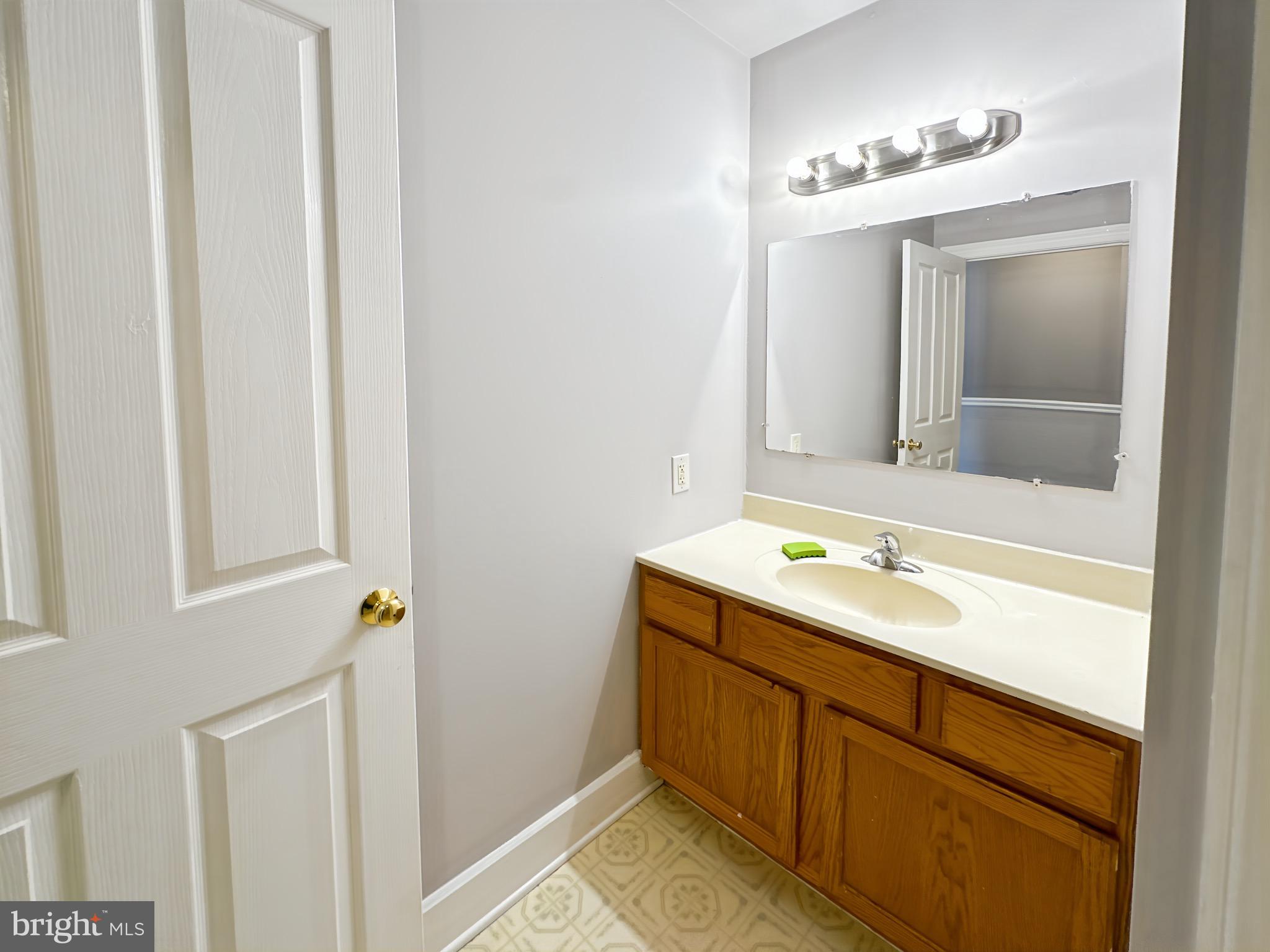 YORK CITY - Residential Lease