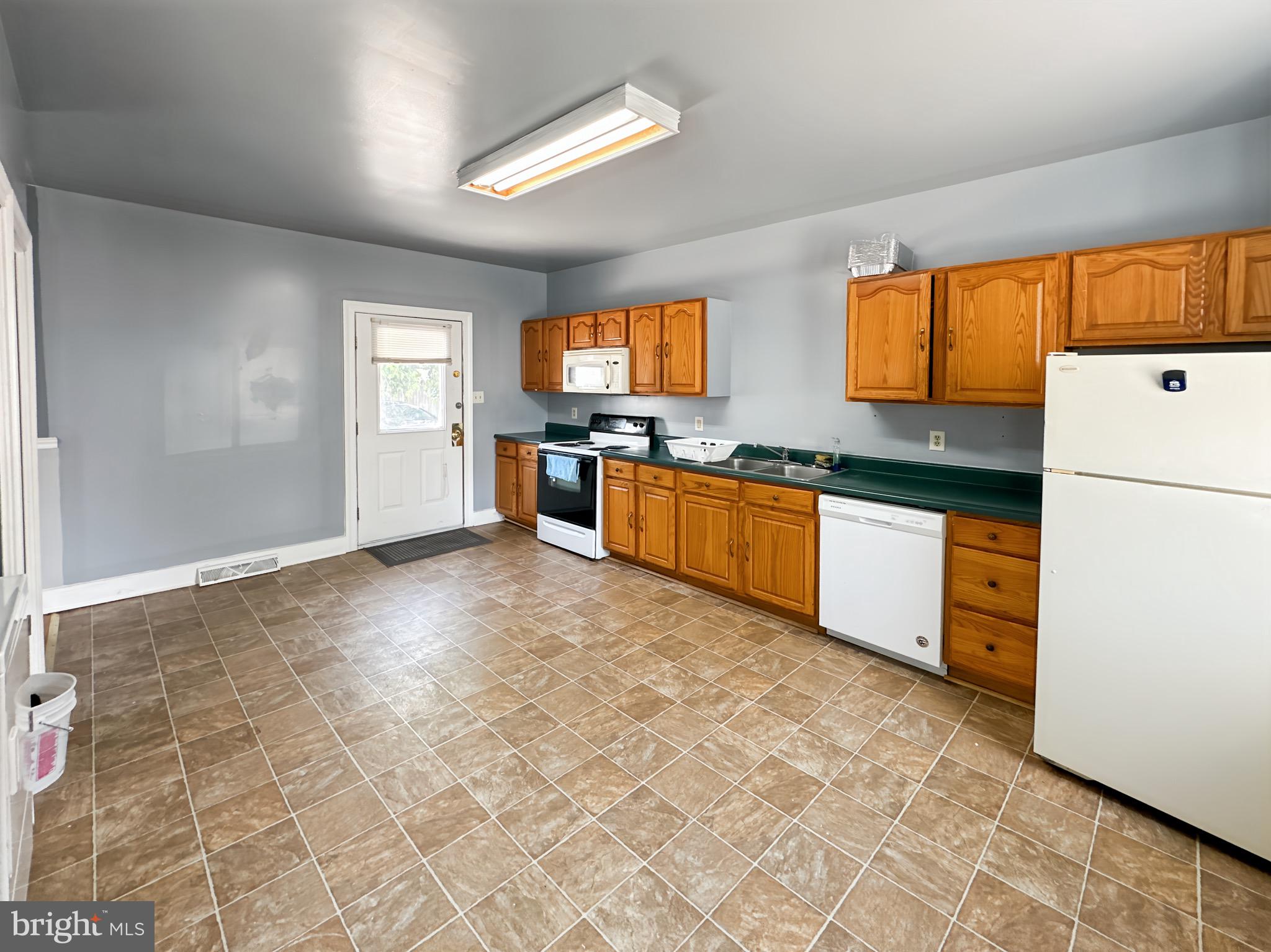 YORK CITY - Residential Lease