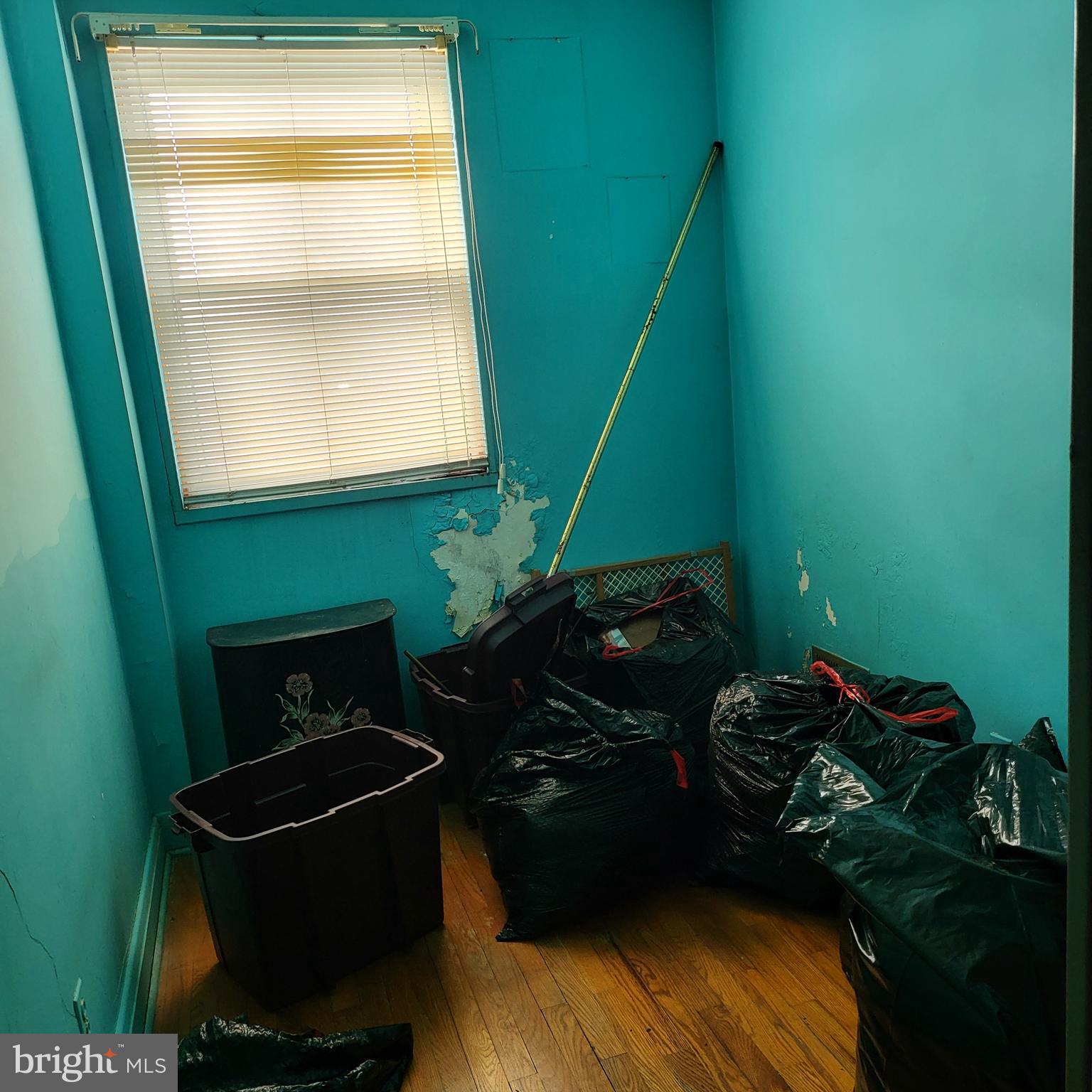 EDMONDSON VILLAGE - Residential