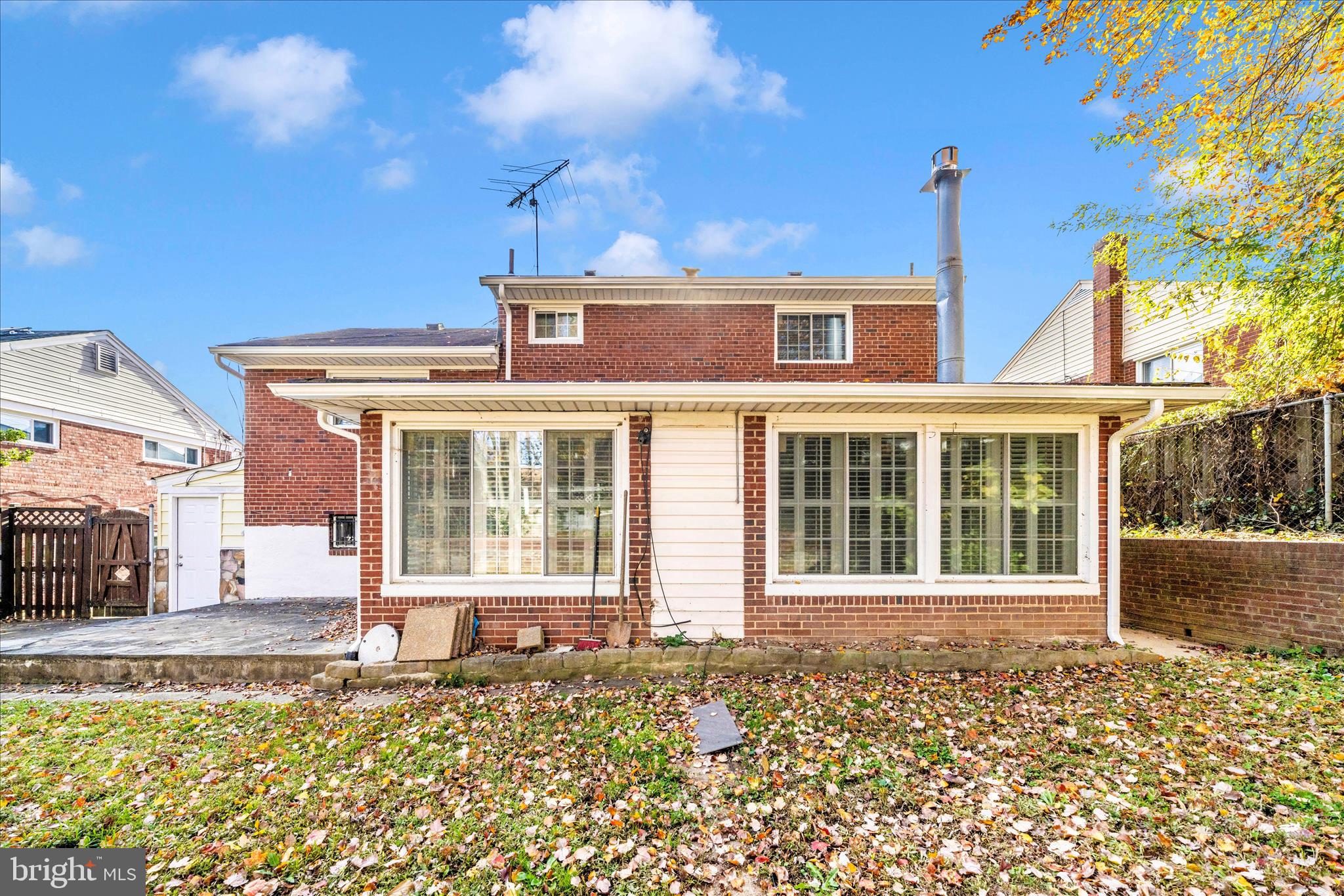 ROLLING RIDGE - Residential