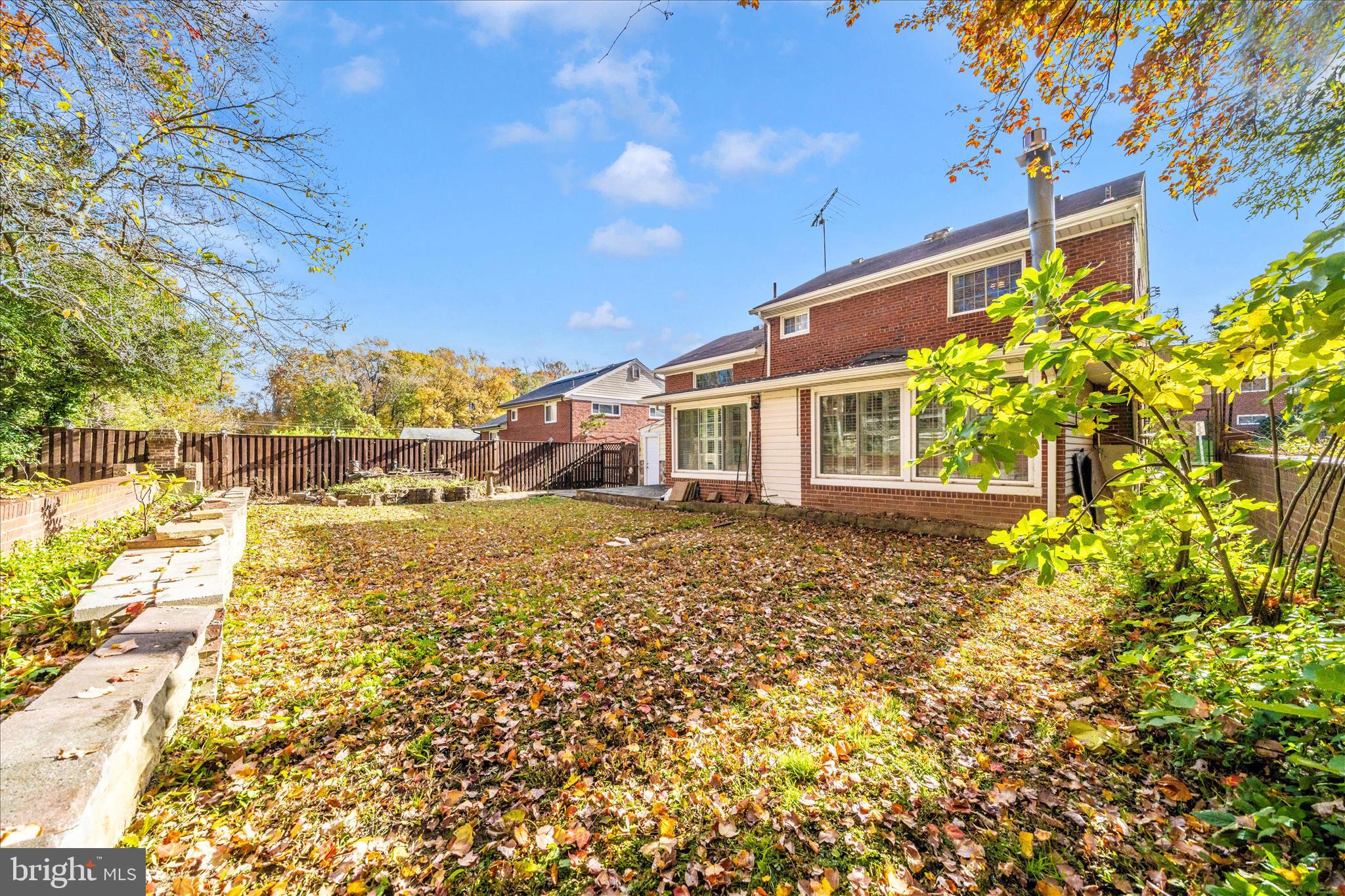 ROLLING RIDGE - Residential