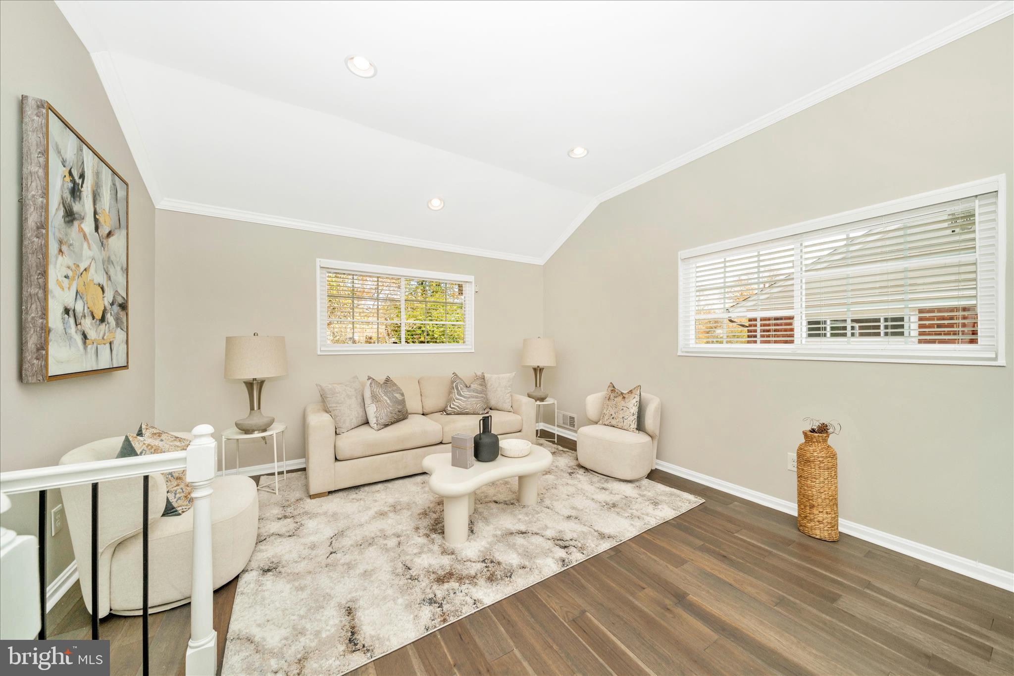 ROLLING RIDGE - Residential