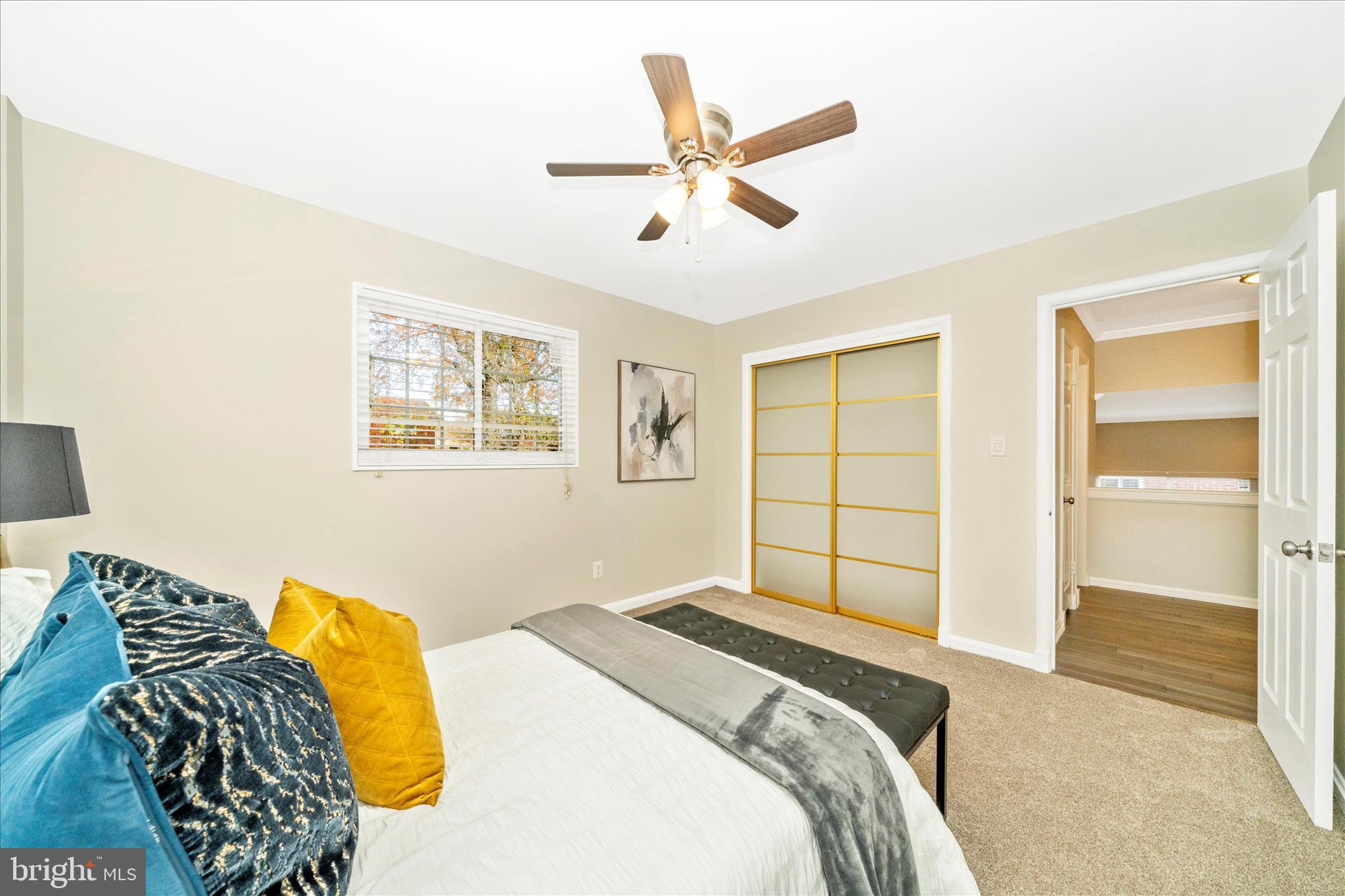 ROLLING RIDGE - Residential