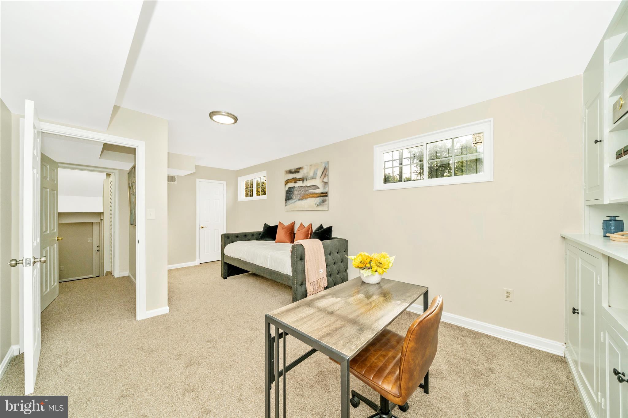 ROLLING RIDGE - Residential