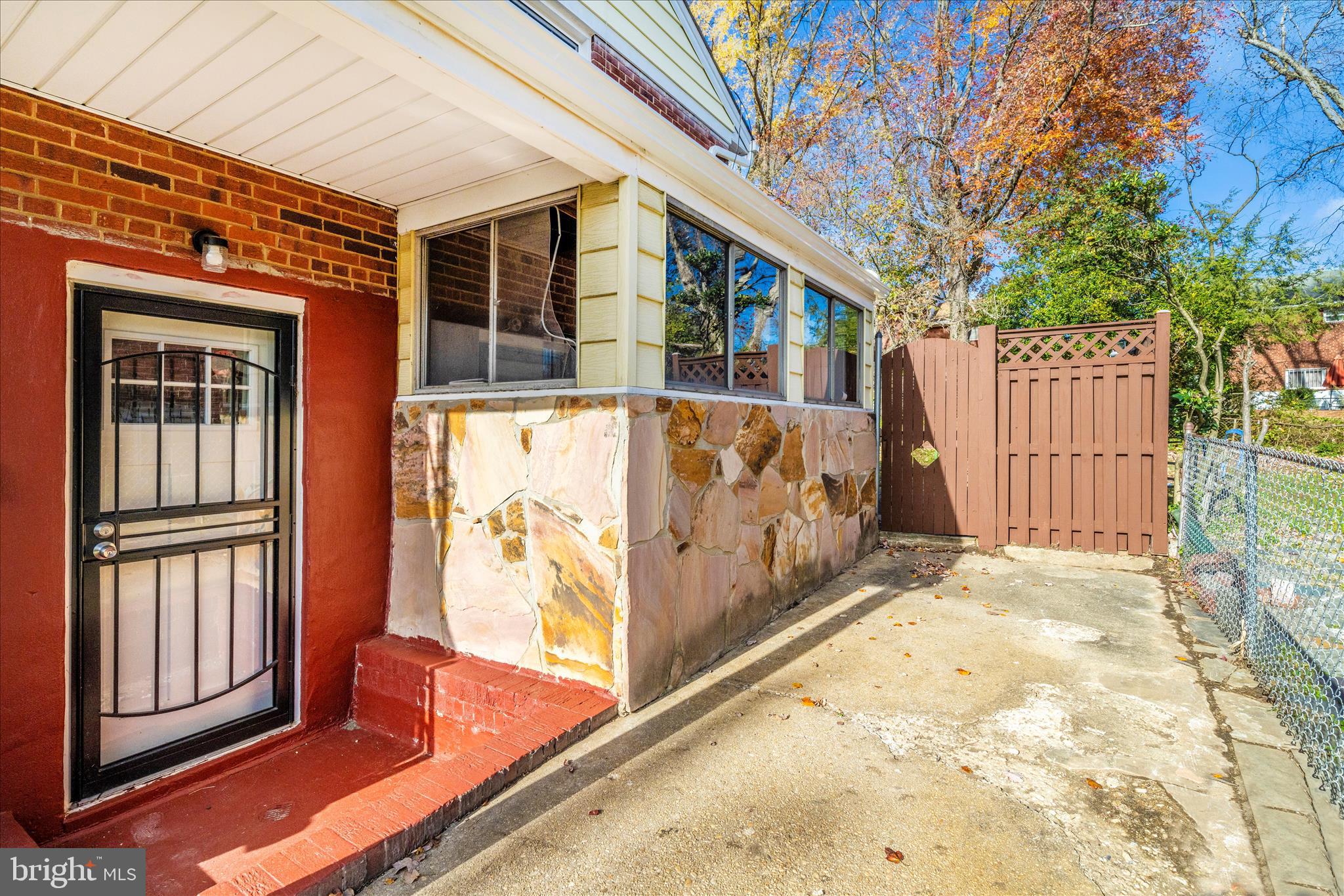 ROLLING RIDGE - Residential