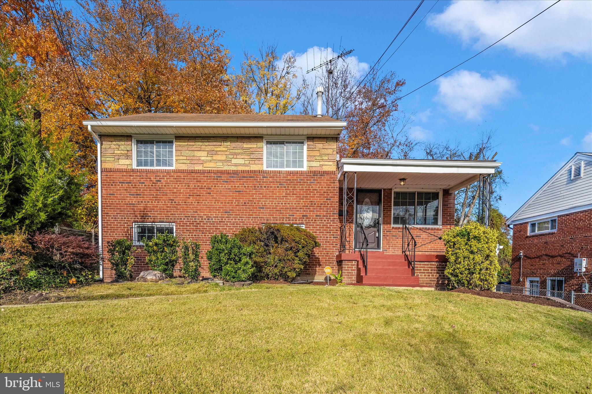 ROLLING RIDGE - Residential