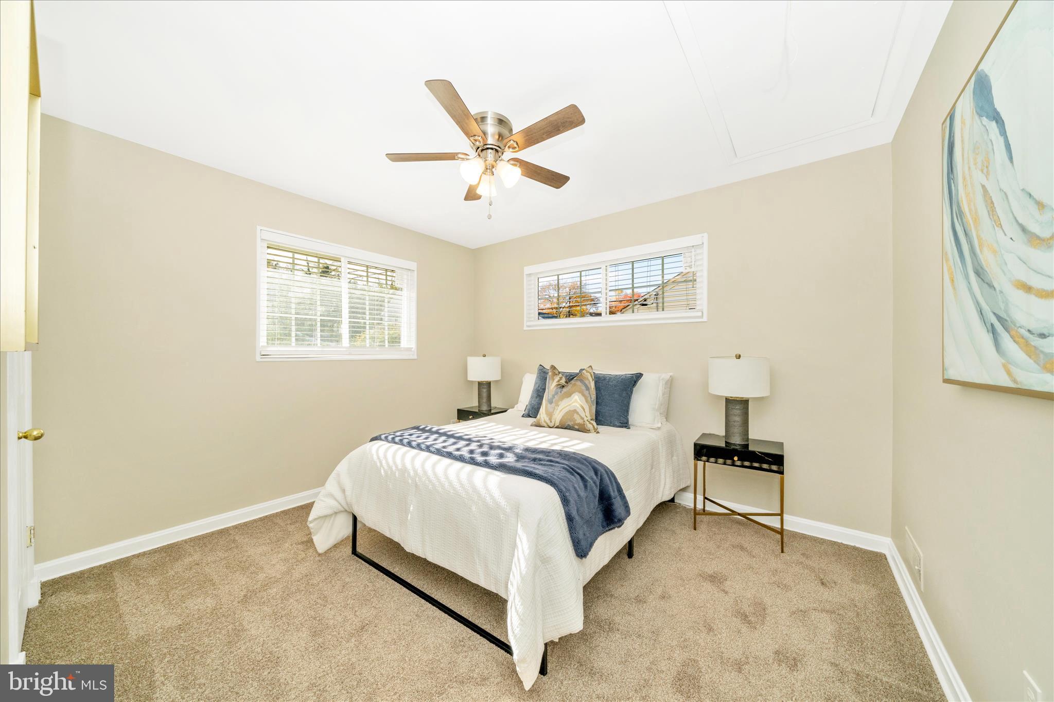 ROLLING RIDGE - Residential