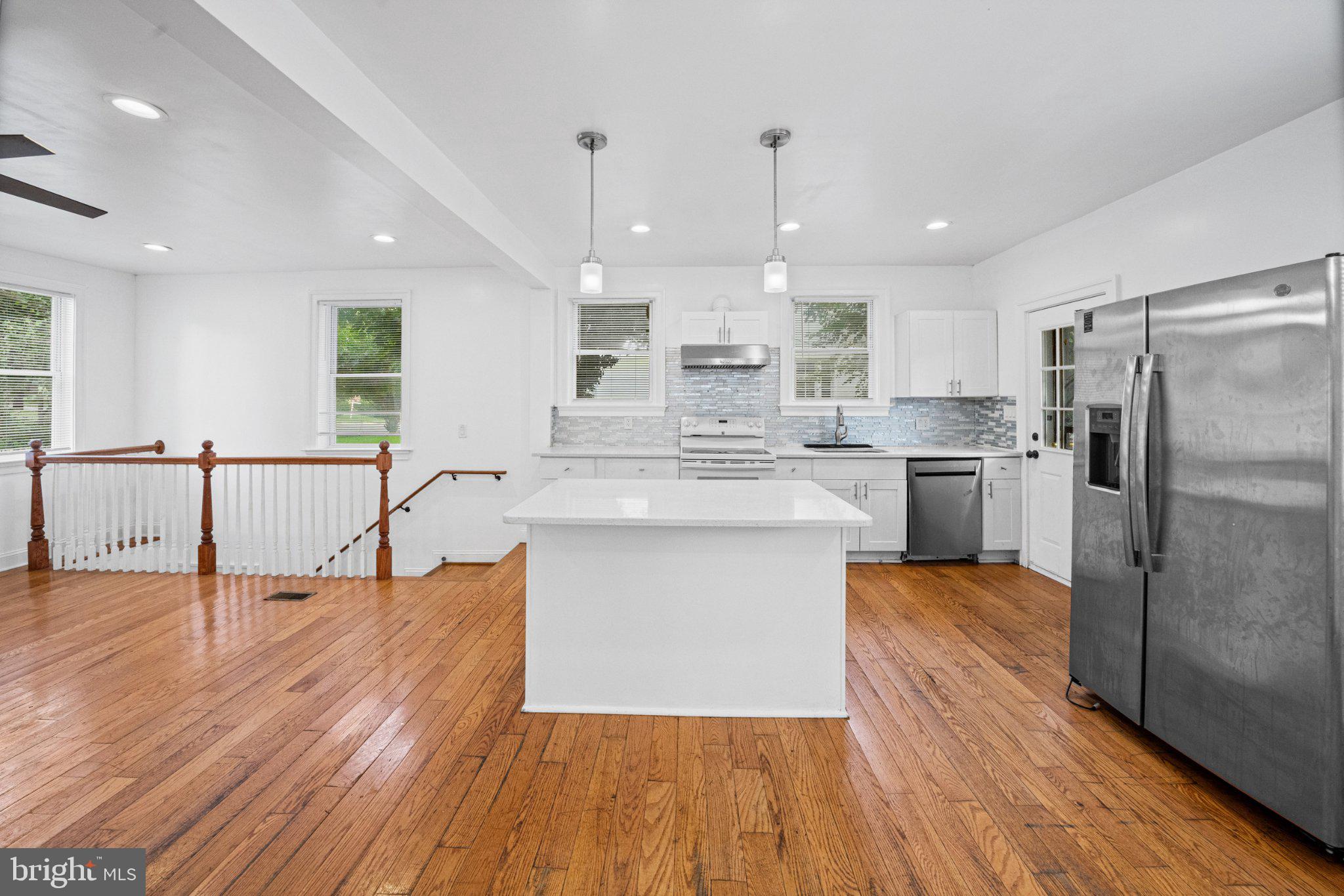 3303 DORCHESTER ROAD