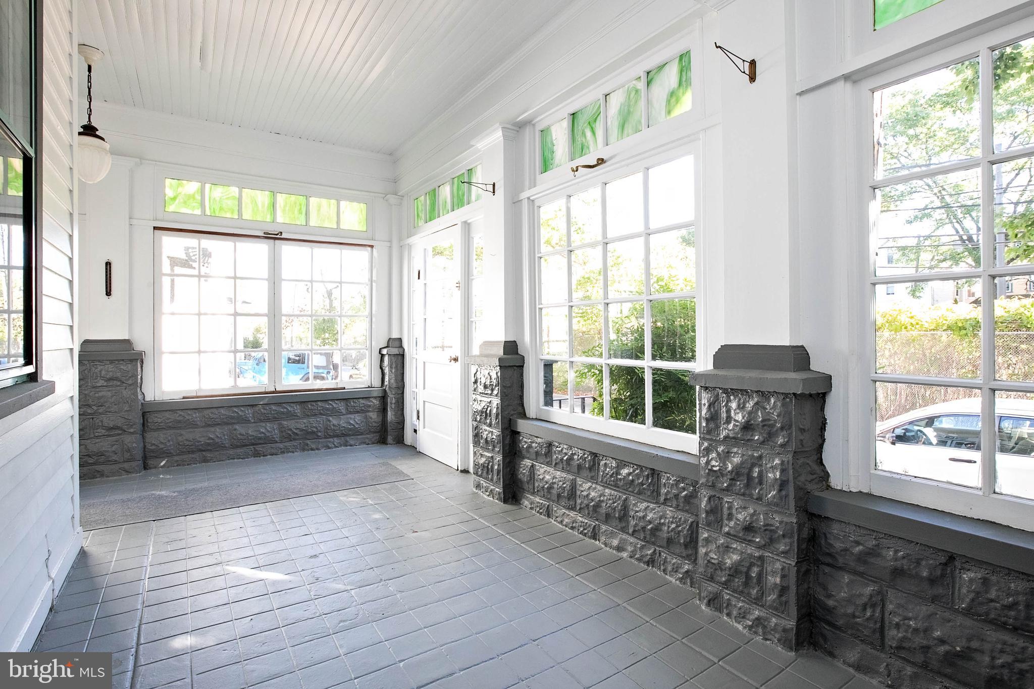 208 S ATLANTIC AVENUE