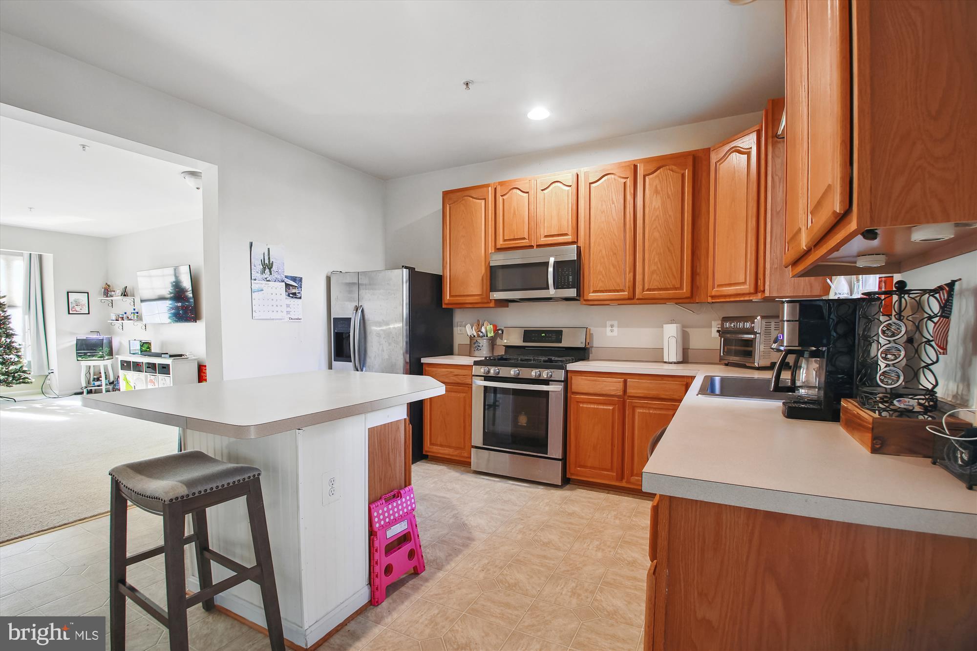 RIVER OAKS - Residential