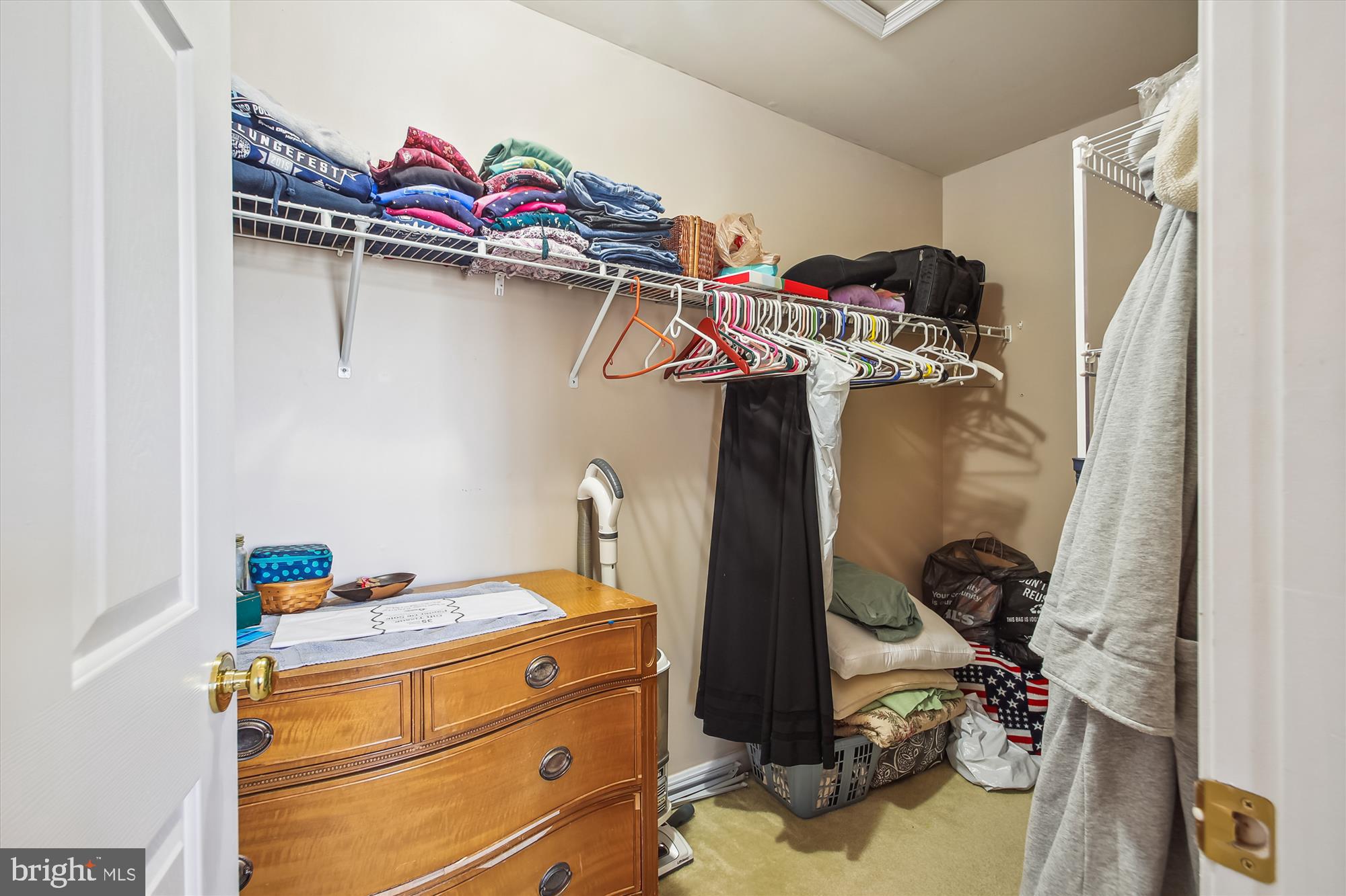 RIVER OAKS - Residential