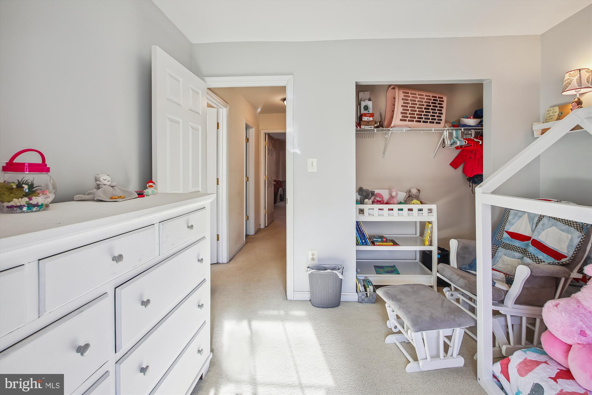 RIVER OAKS - Residential