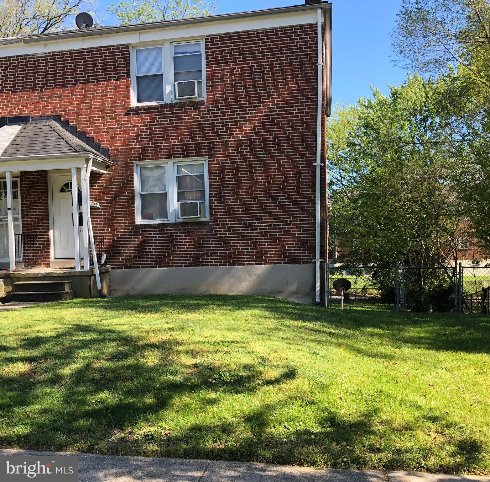 GLEN OAKS - Residential Income