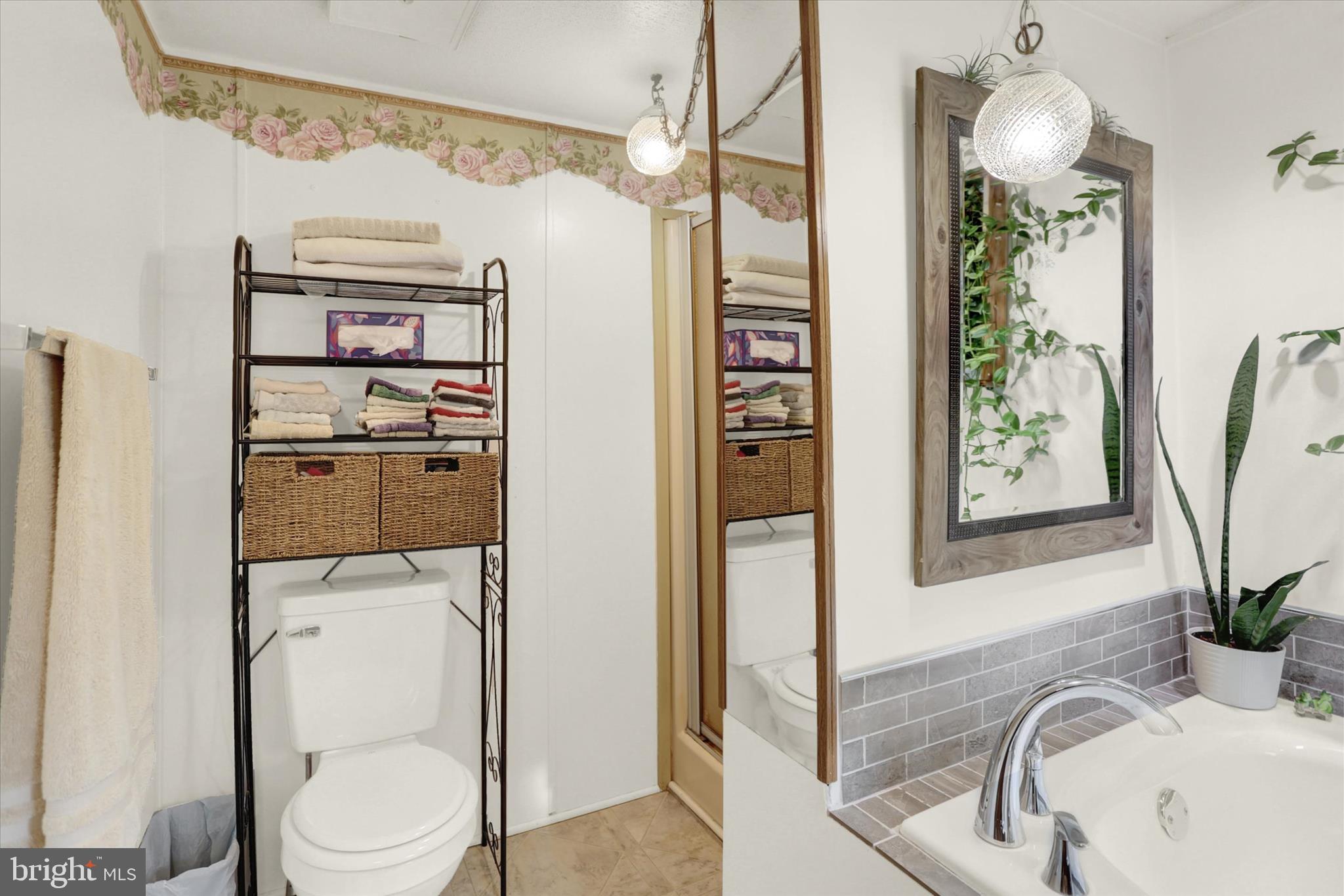 JUNIATA - Residential