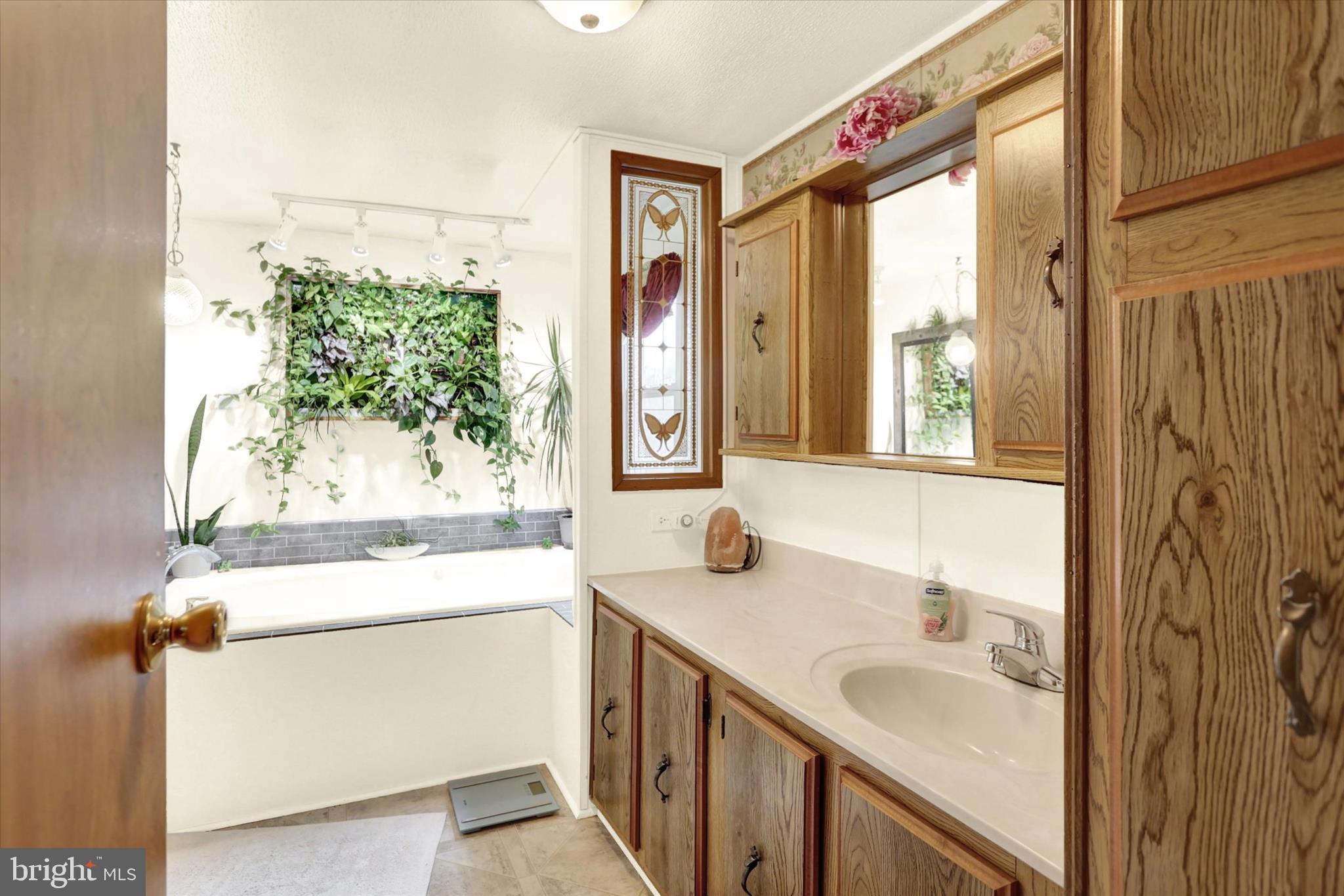 JUNIATA - Residential