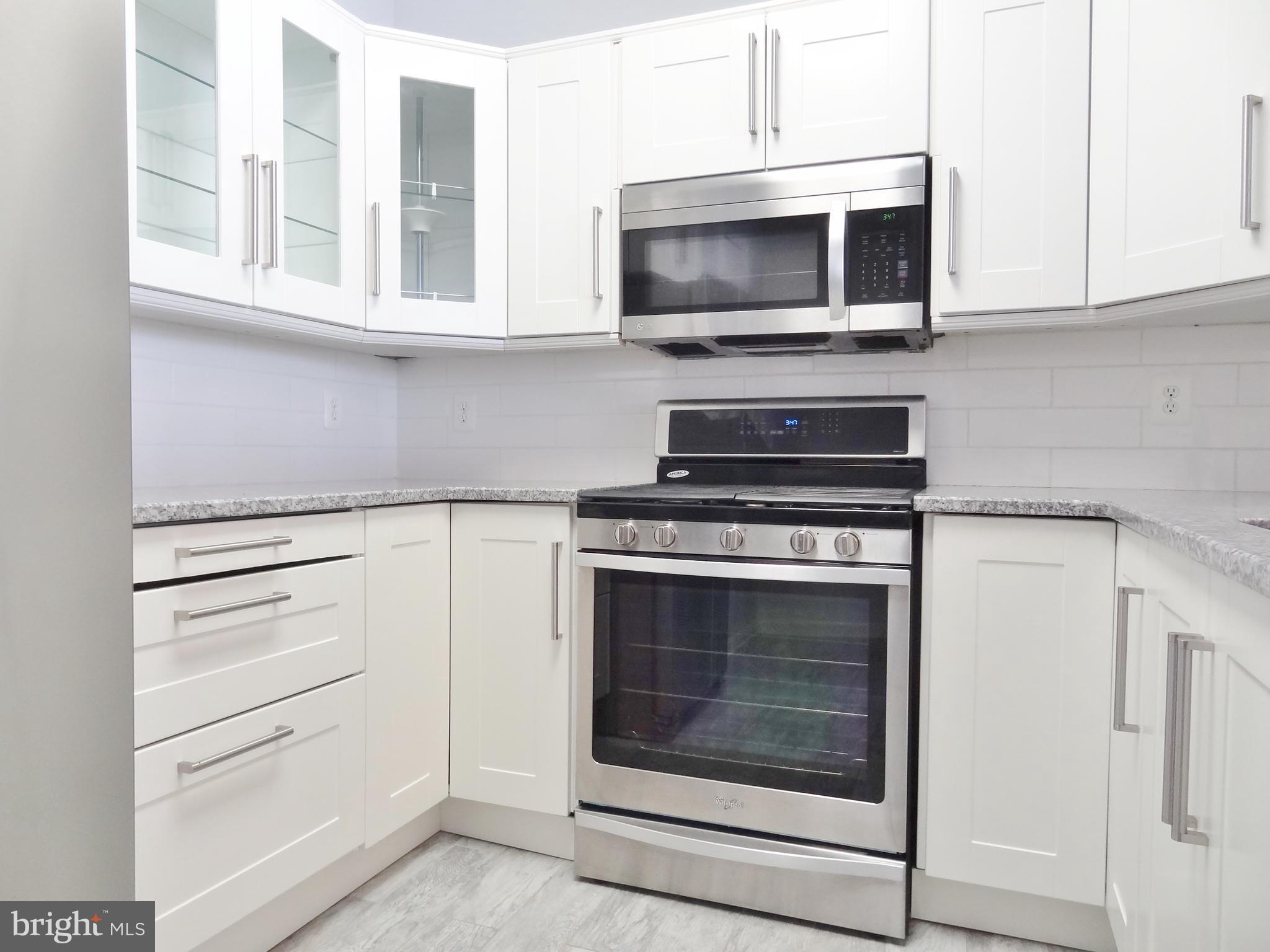 CAMERON GROVE - Residential