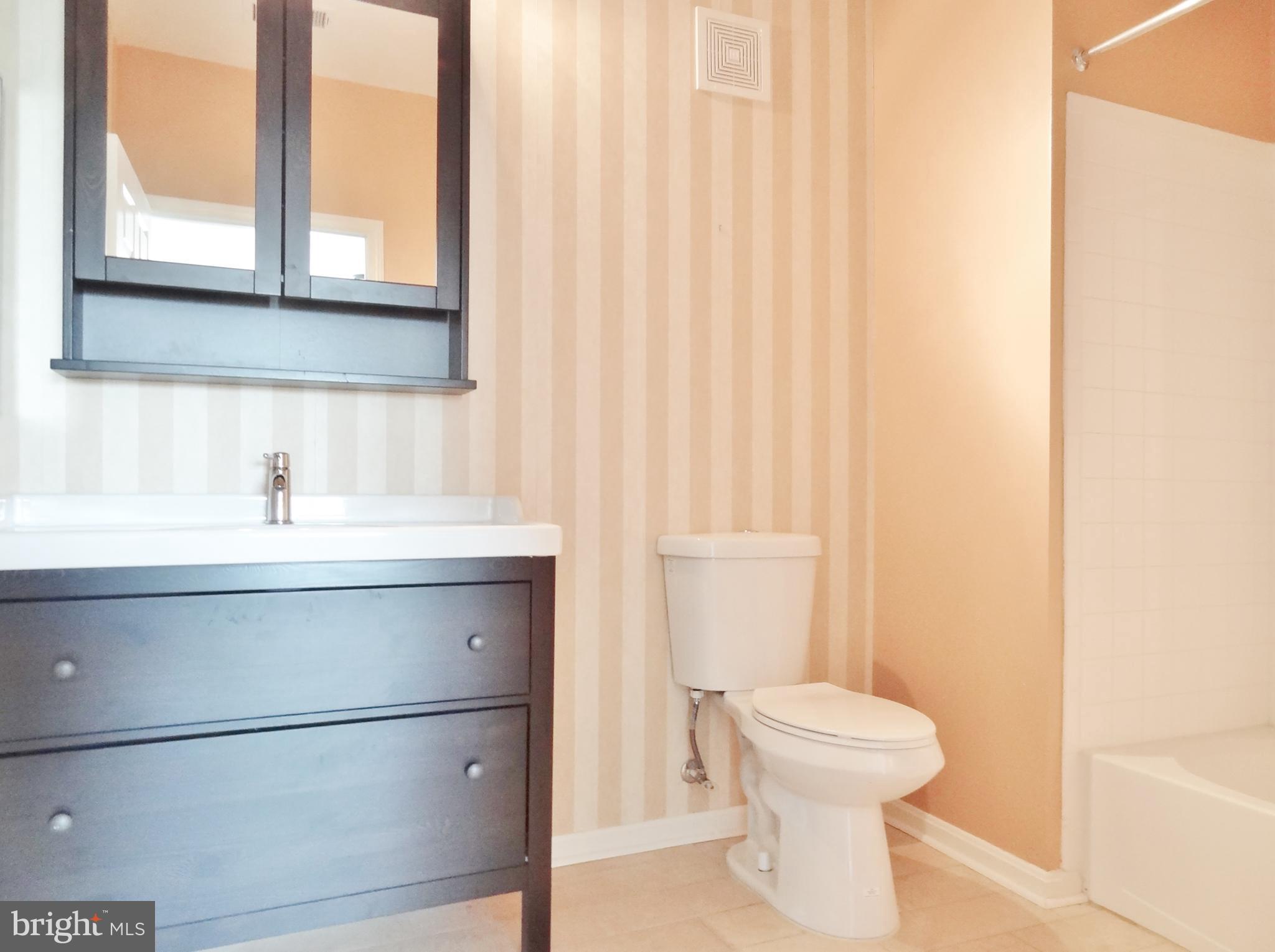 CAMERON GROVE - Residential