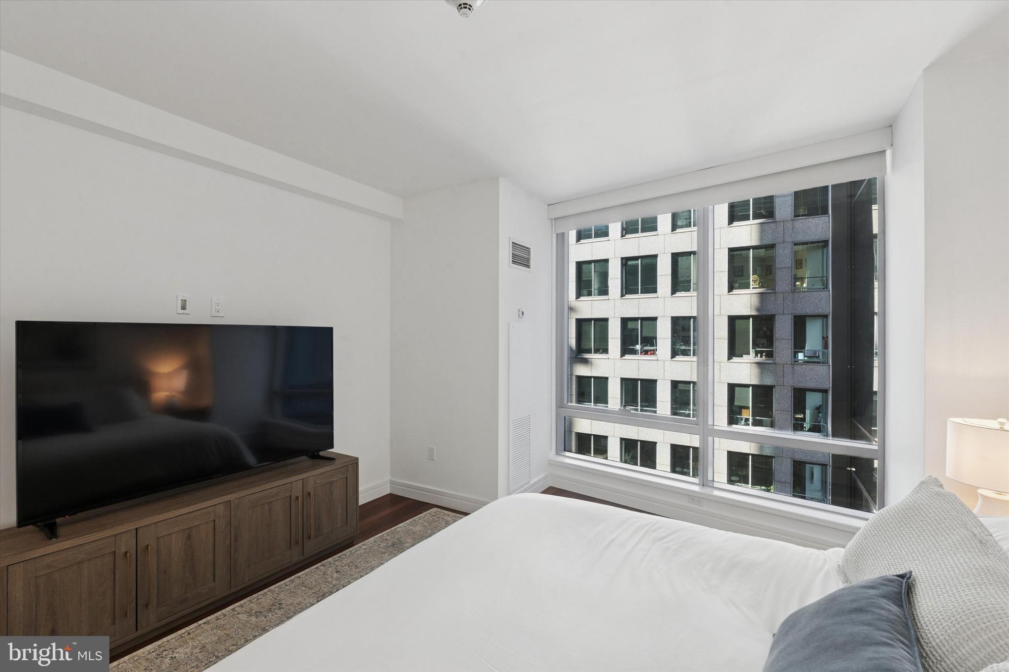 CENTER CITY - Residential