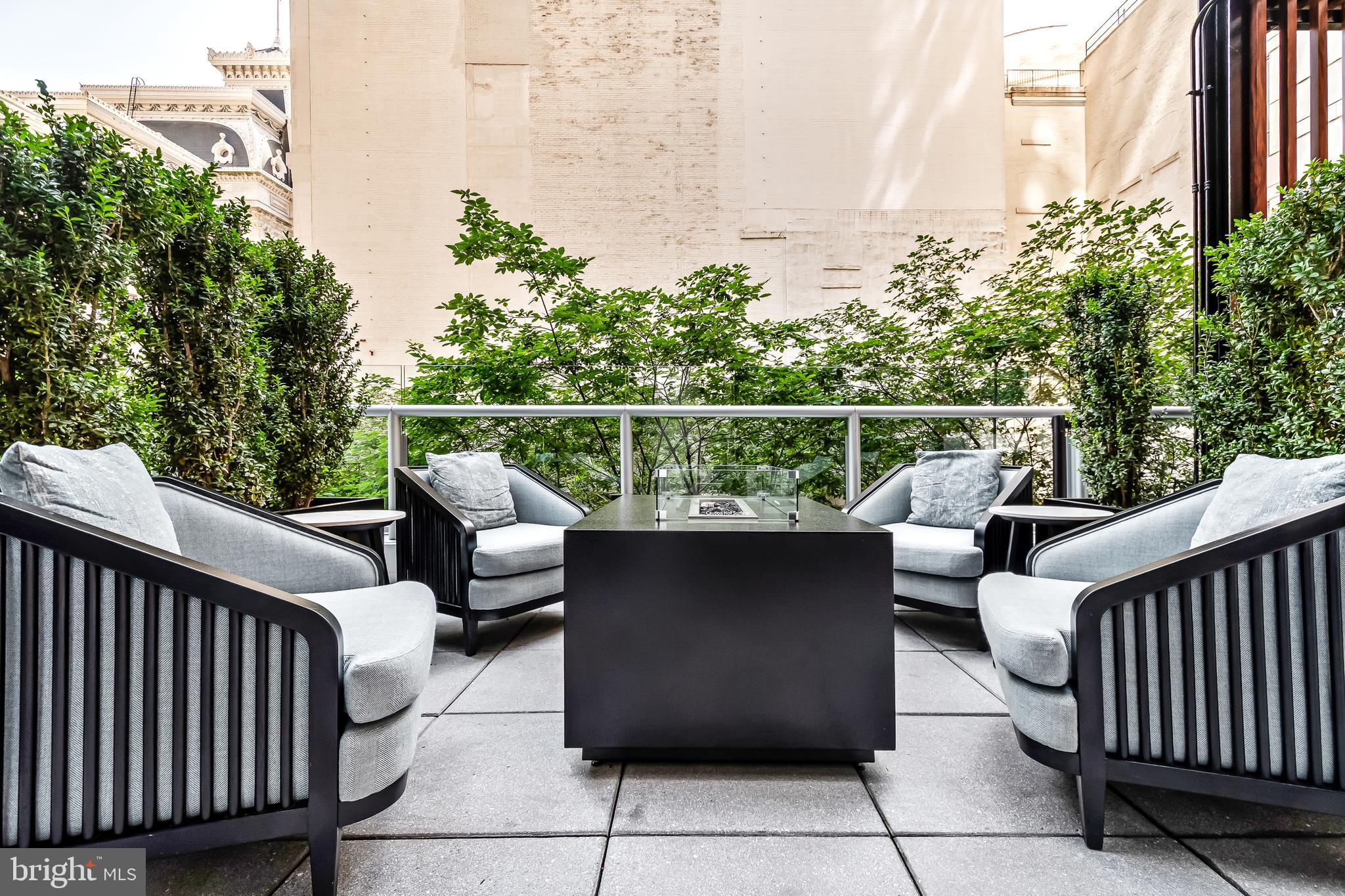 CENTER CITY - Residential