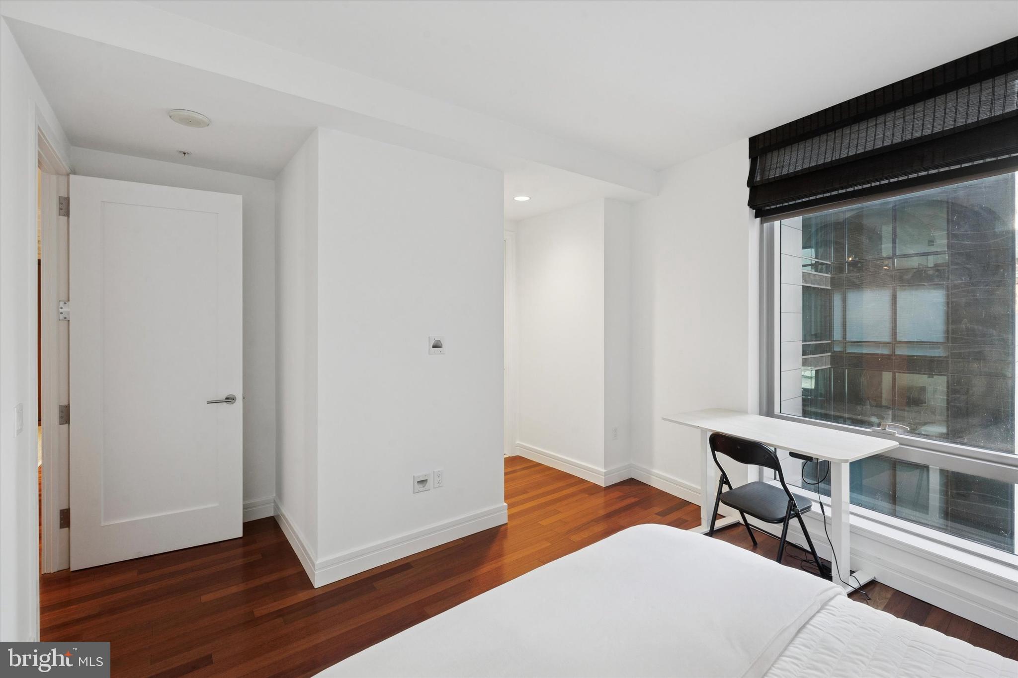 CENTER CITY - Residential