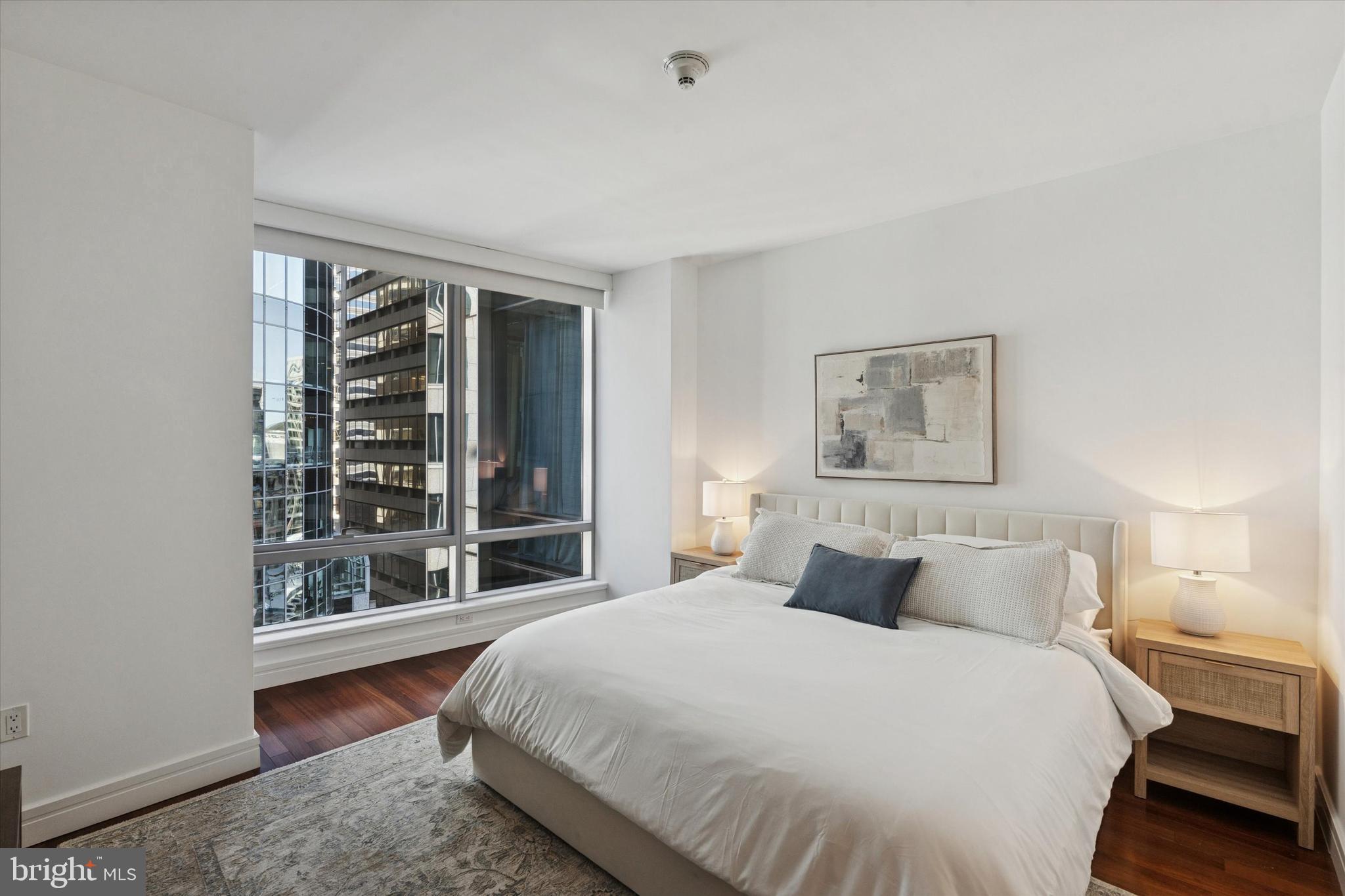 CENTER CITY - Residential