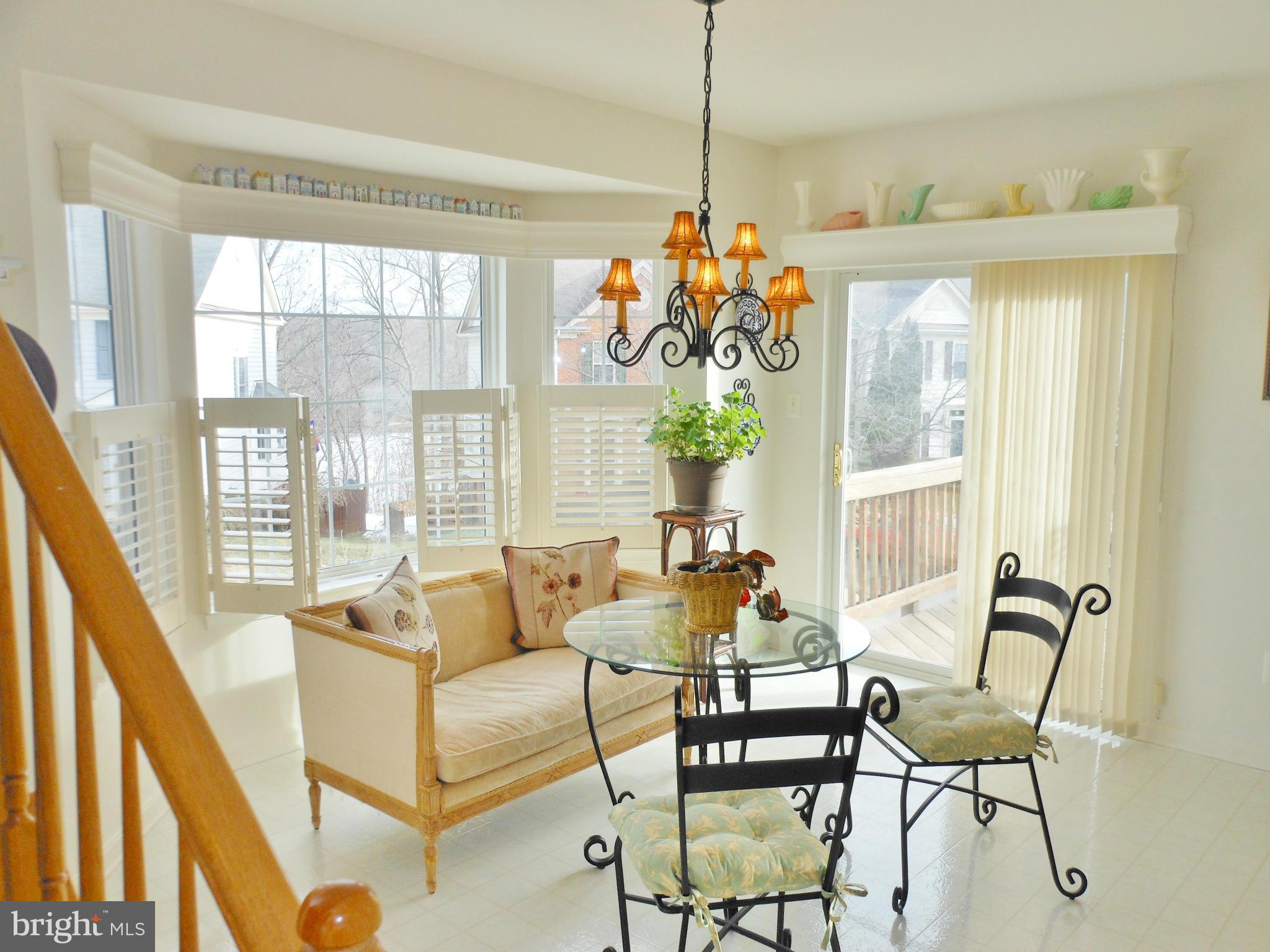 LAKE RIDGE - Residential