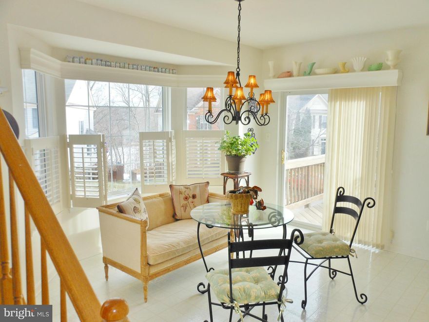 Very special light-filled home on a sunny knoll in the newer Ridgeleigh section of Lake Ridge.  Water views (Occoquan) from many windows.  Bright Eat-in Kitchen with upgraded appl -  gas stove w- griddle and dual-drawer dishwasher. Sumptuous master suite with vaulted ceilings in bedroom and bath.  Skylight, whirlpool tub and separate shower in MBA.  Walkout LL w rough in. Fence. Deck. Just Super!