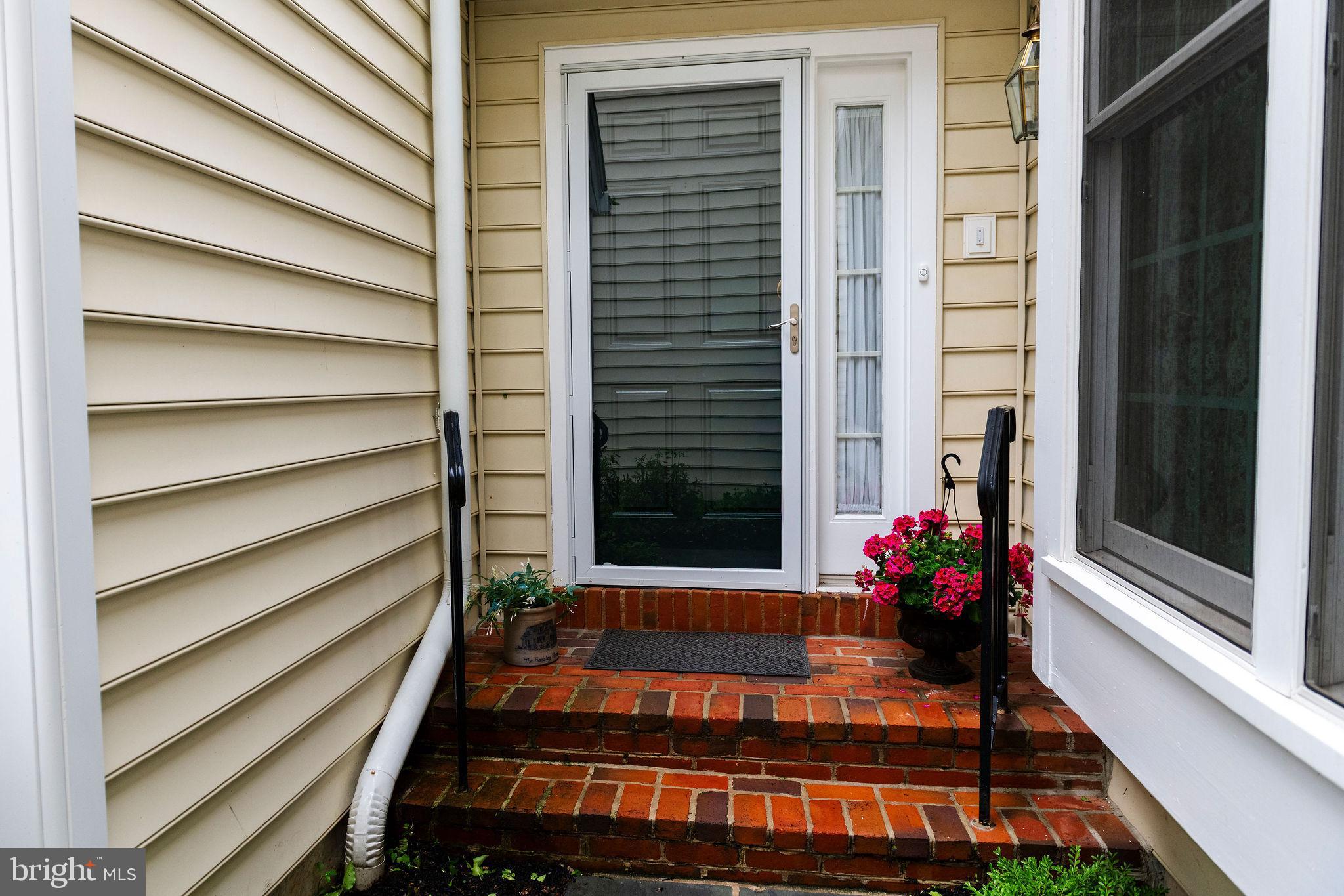 135 CARTERS GROVE L-35