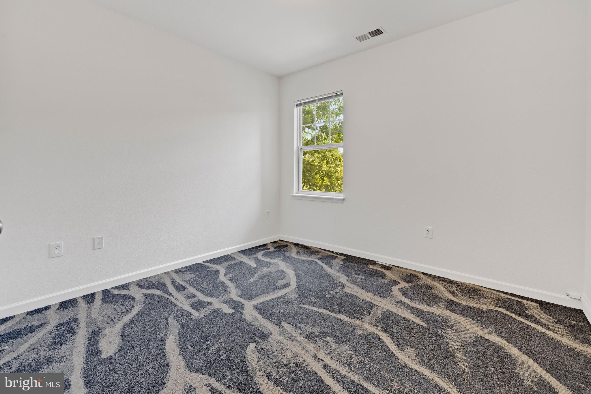 ASHMORE AT GERMANOWN COMMUNITY - Residential